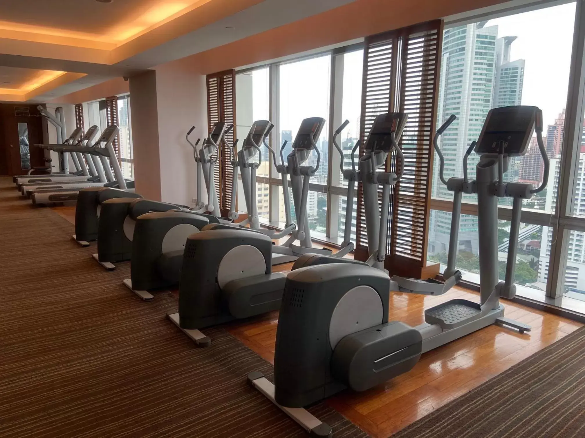 Fitness centre/facilities in Column Bangkok Hotel