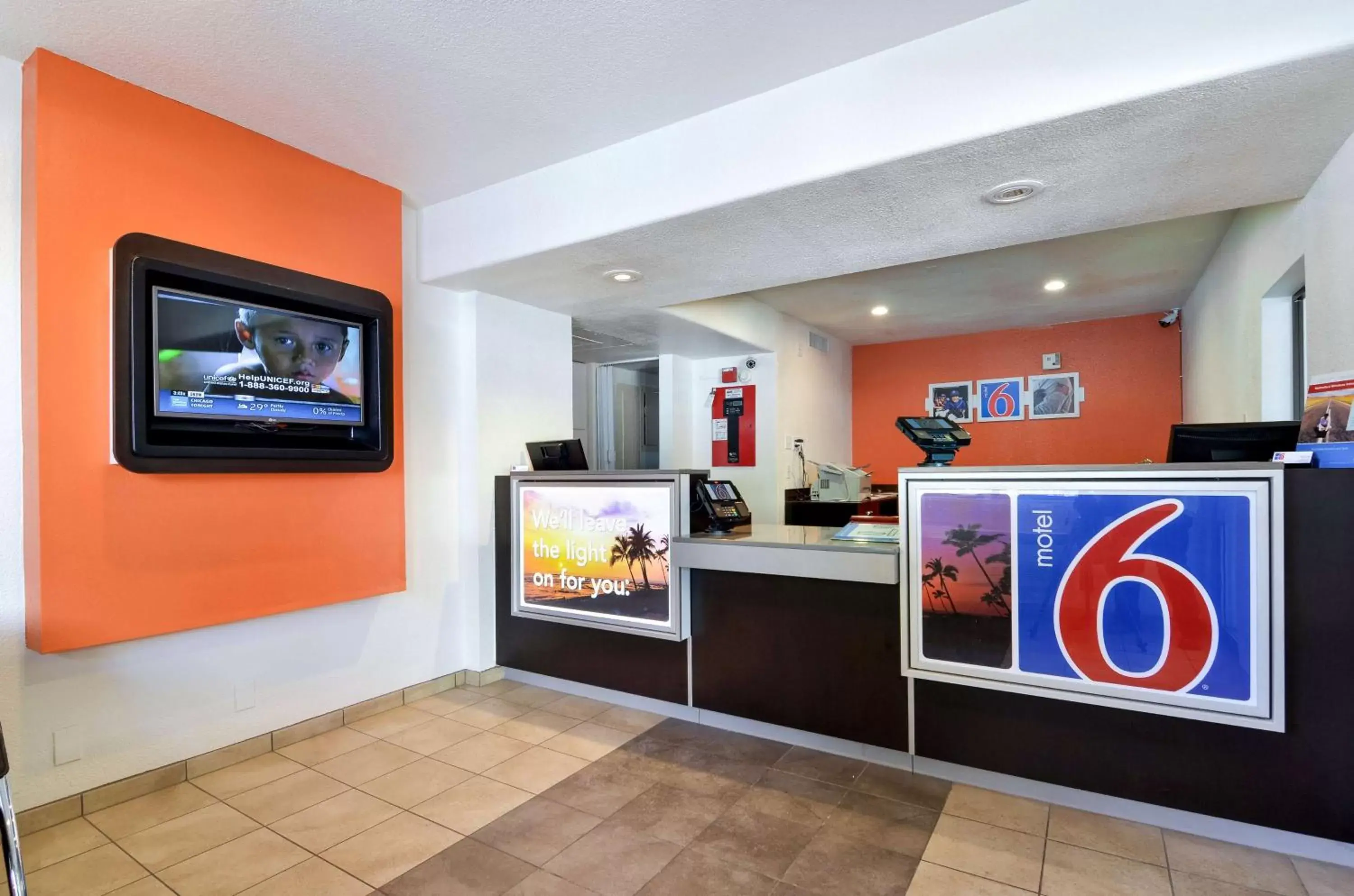 TV and multimedia in Motel 6-Big Bear Lake, CA