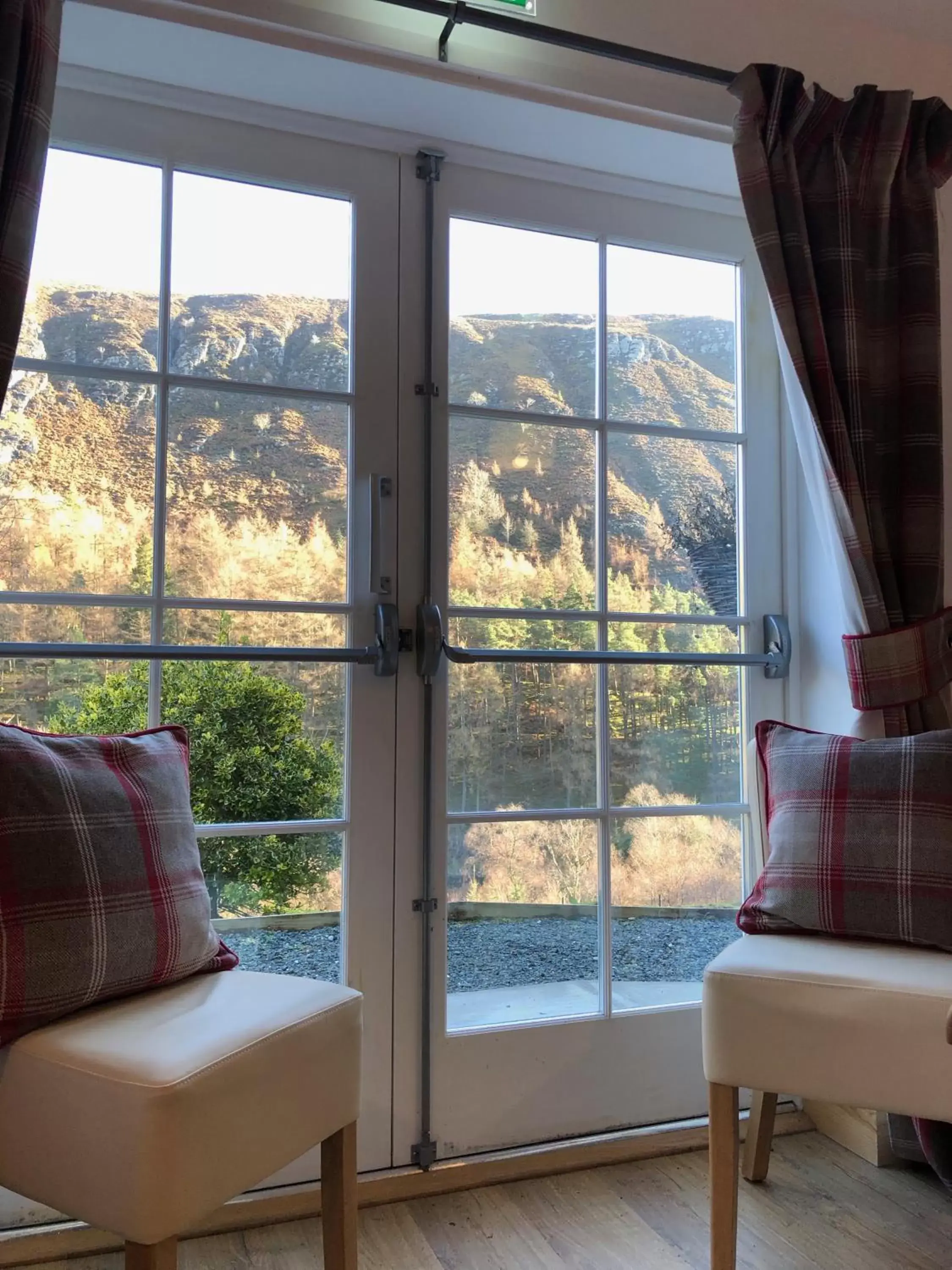 View (from property/room), Seating Area in Penbont House