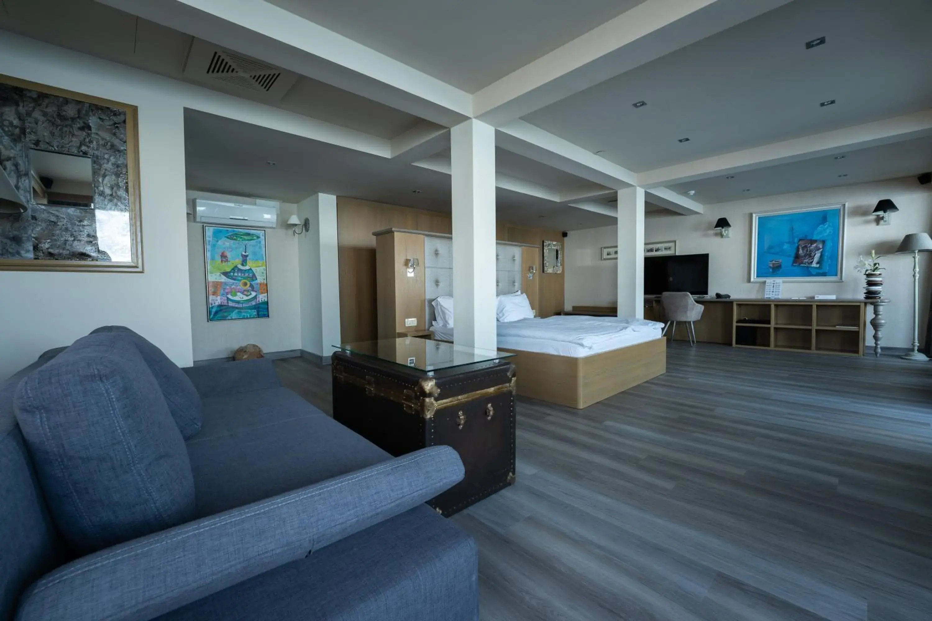 TV and multimedia in Hotel Piran