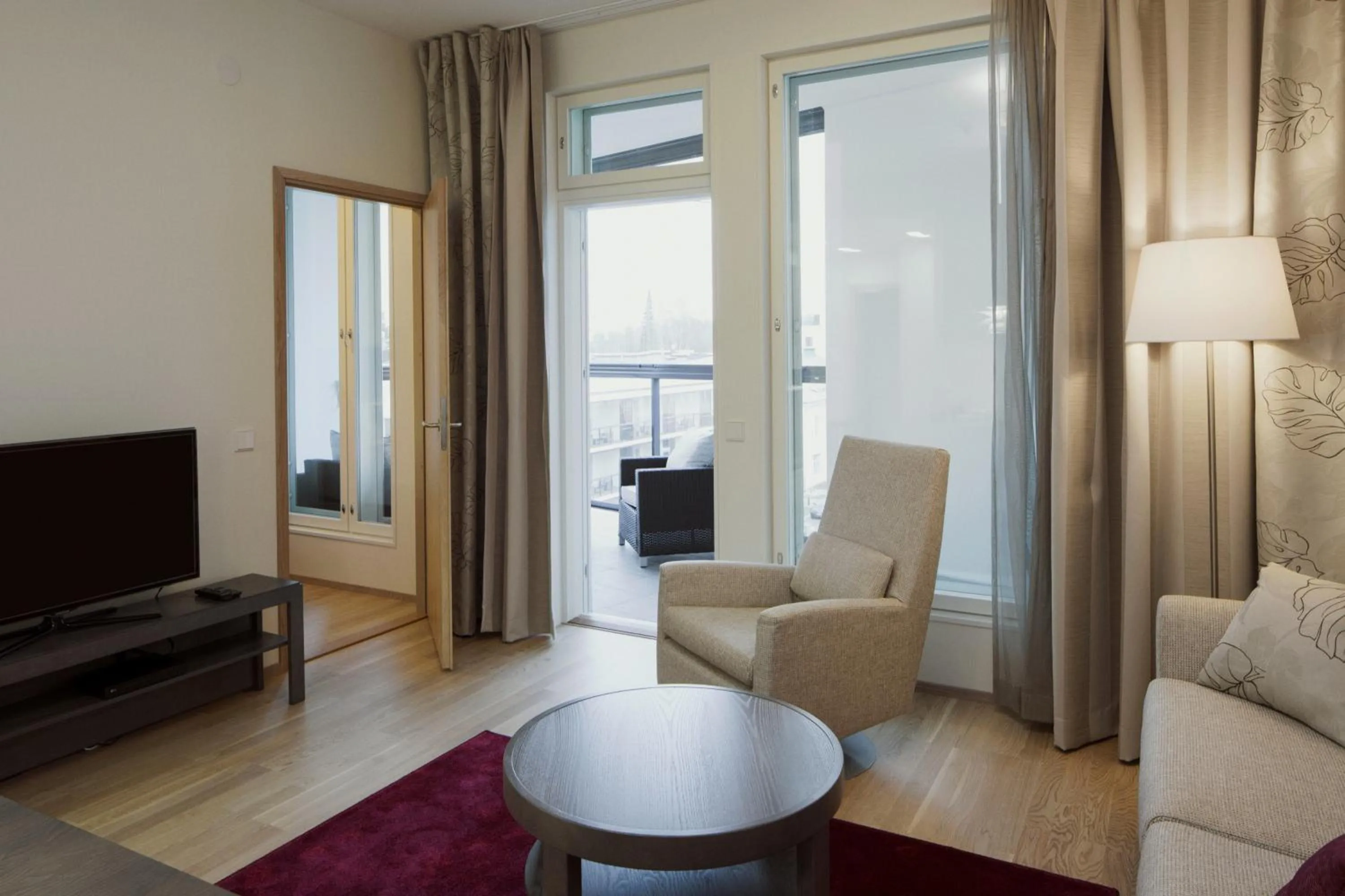 TV and multimedia in Holiday Club Saimaa Apartments