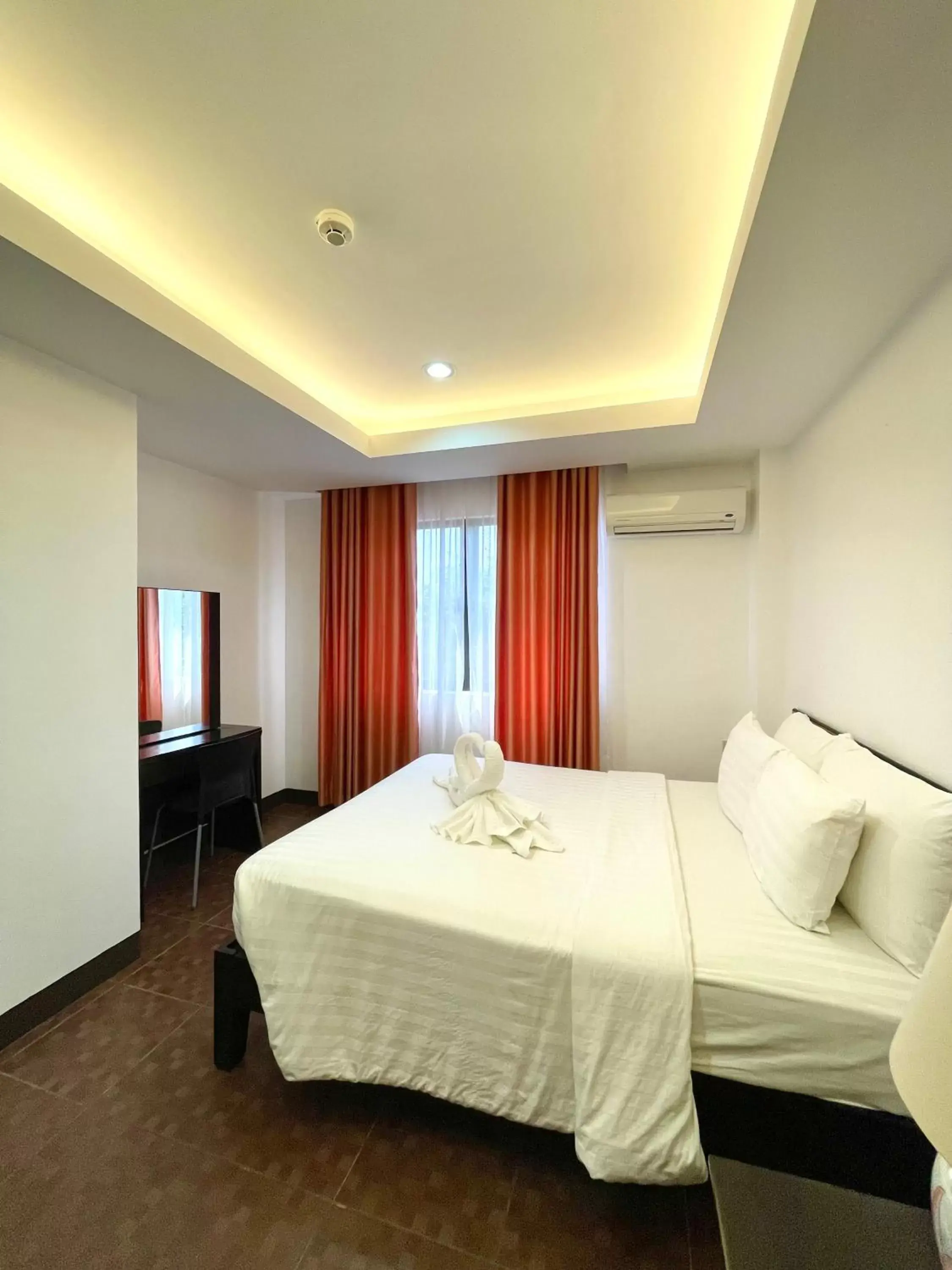 Bedroom, Bed in Palmbeach Resort & Spa