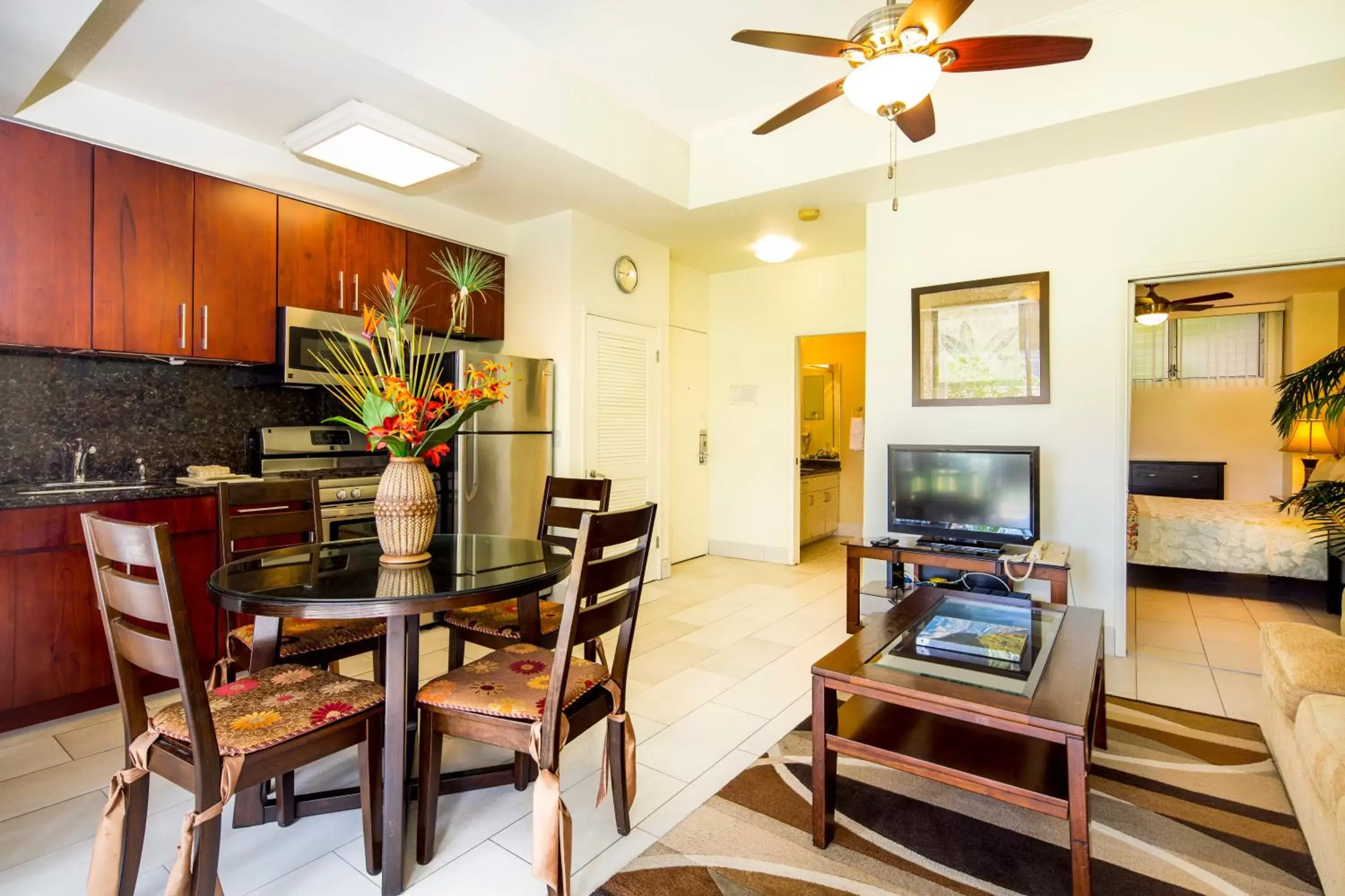 Dining Area in Castle Waikiki Shore Beachfront Condominiums