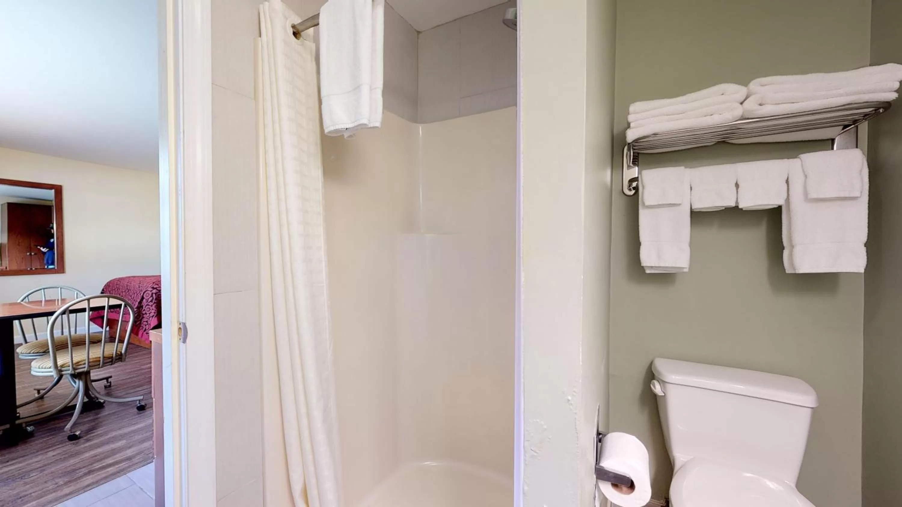 Toilet in Scarborough Beach Motel