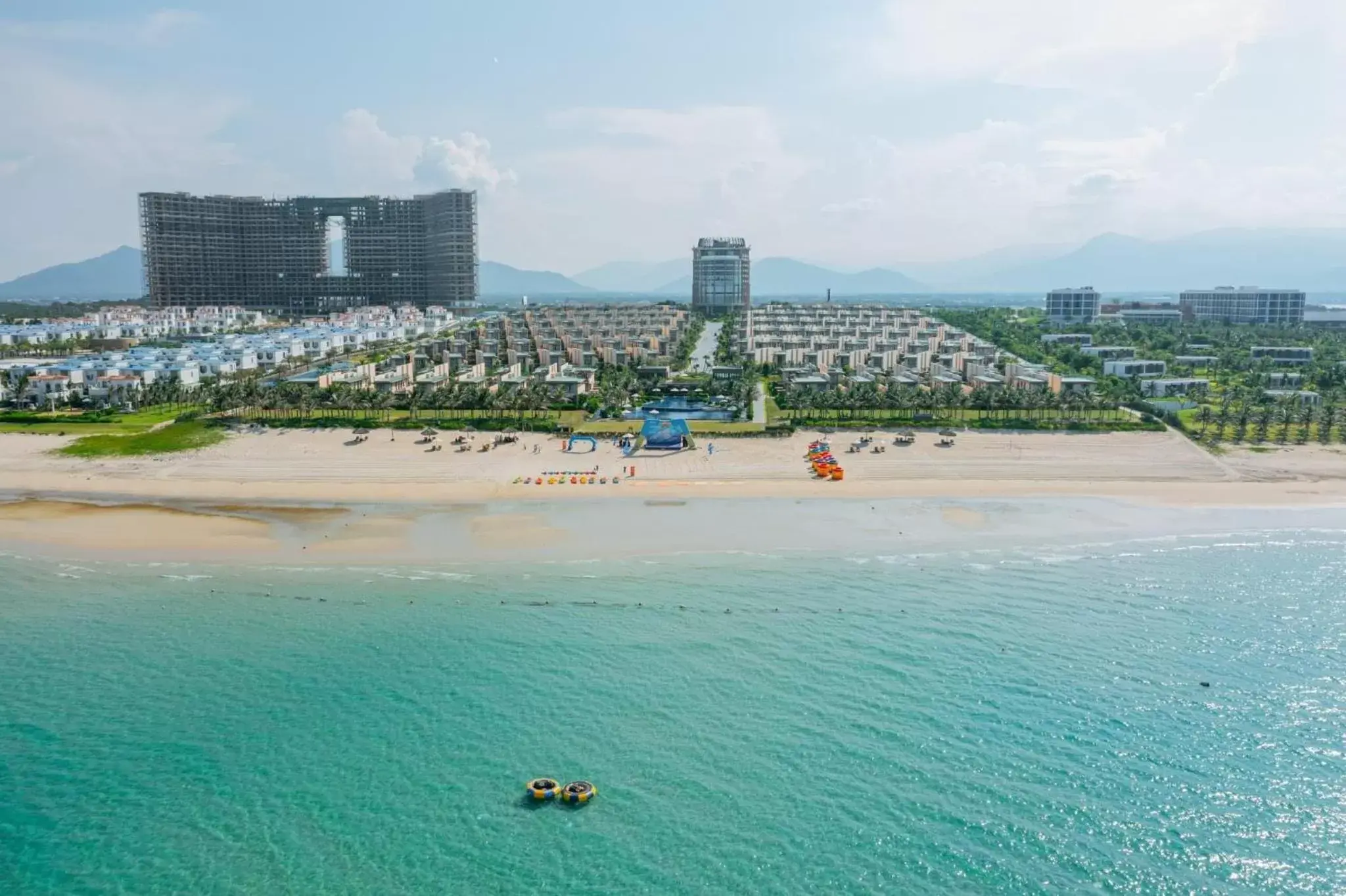 Beach in Wyndham Garden Cam Ranh Resort