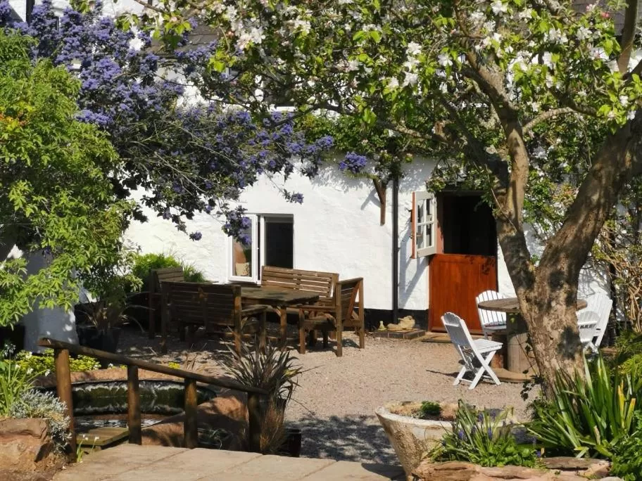 Garden in Steps Farmhouse B&B