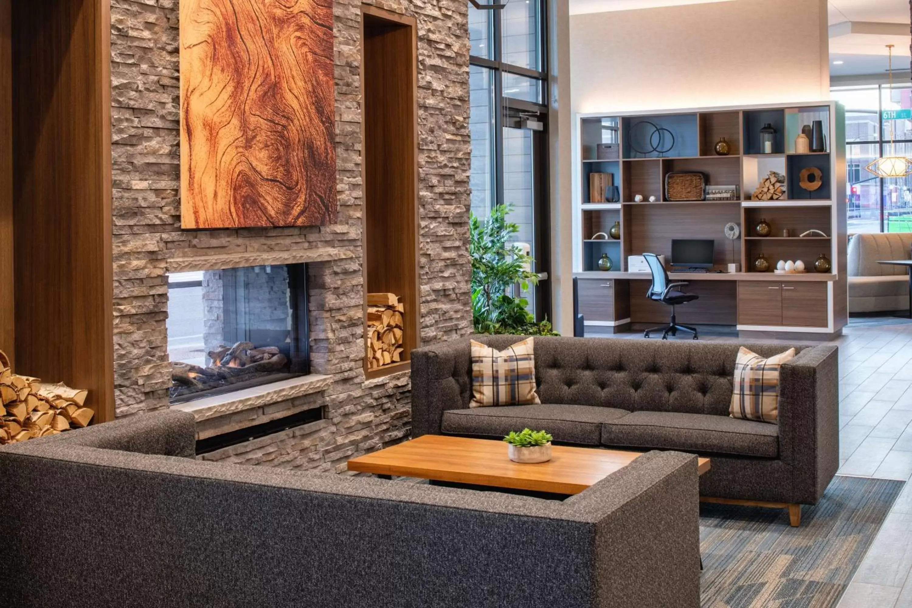 Business facilities, Seating Area in Home2 Suites By Hilton Boise Downtown