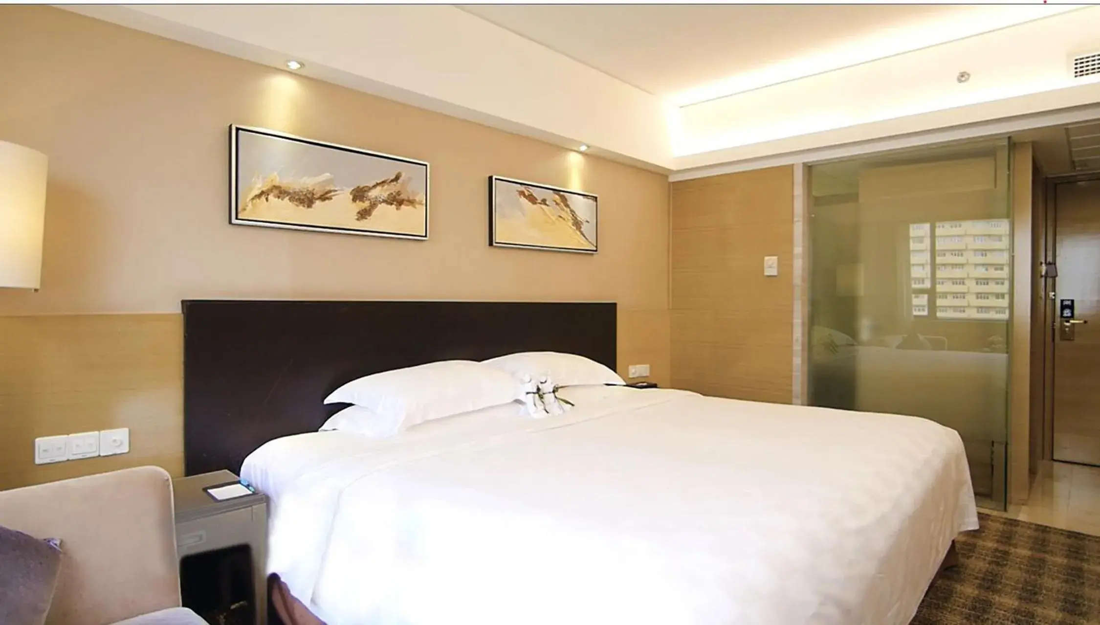 Bed in Grand Skylight Hotel Shenzhen (Huaqiang NorthBusiness Zone)