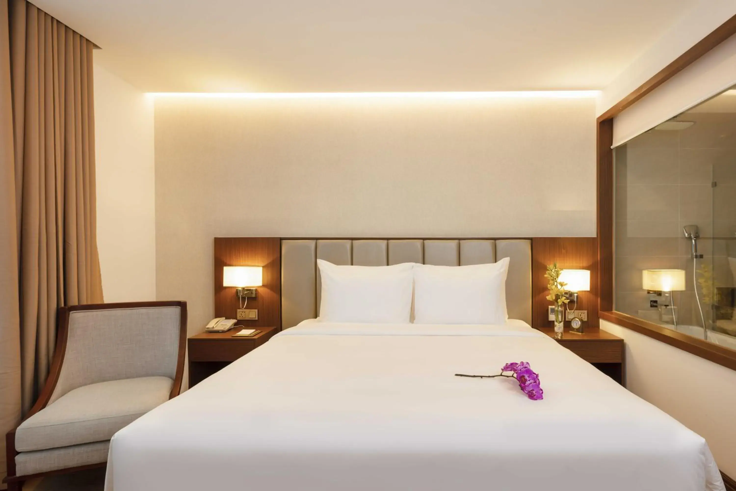 Bed in Regalia Gold Hotel