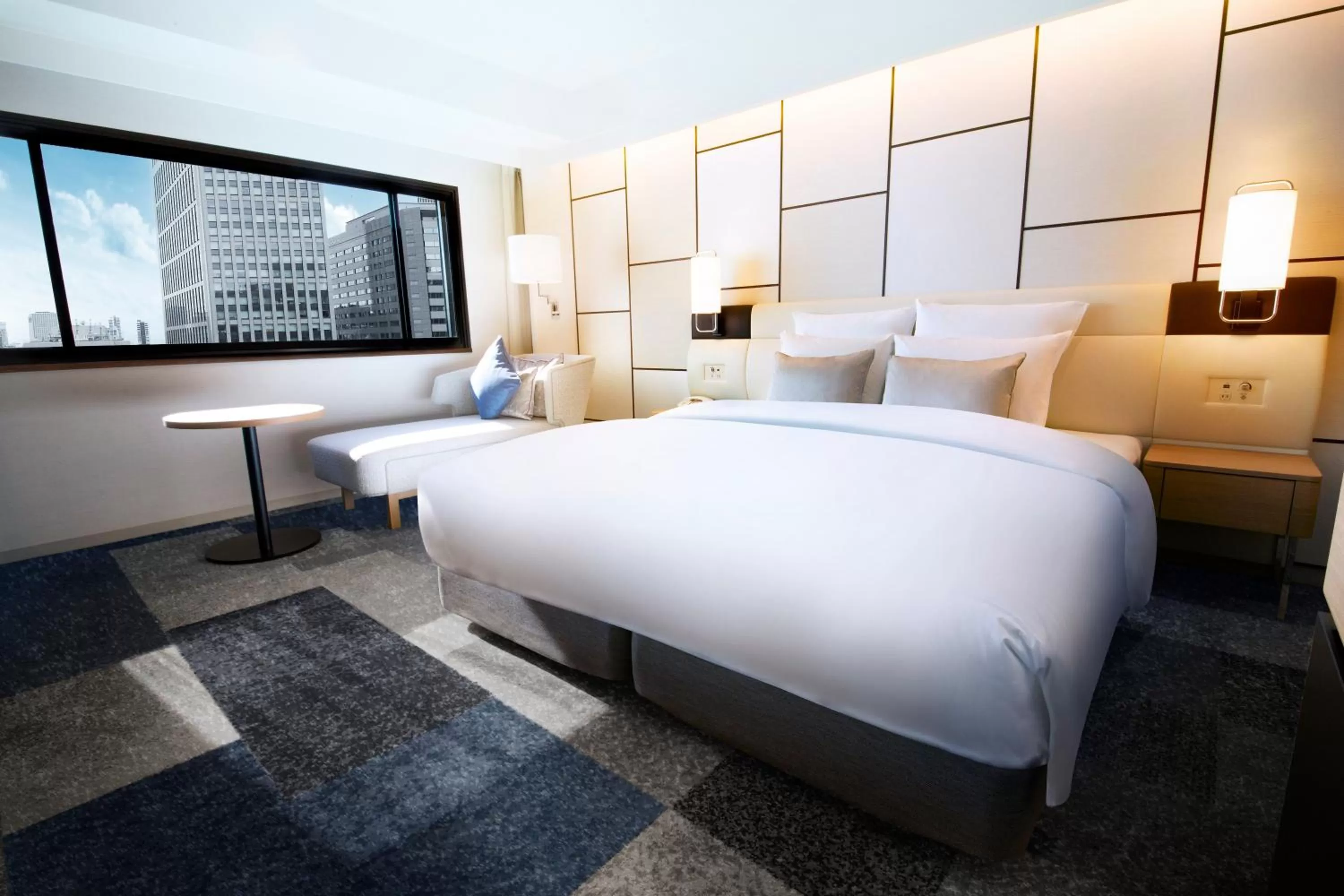 Photo of the whole room in ANA Crowne Plaza Osaka by IHG