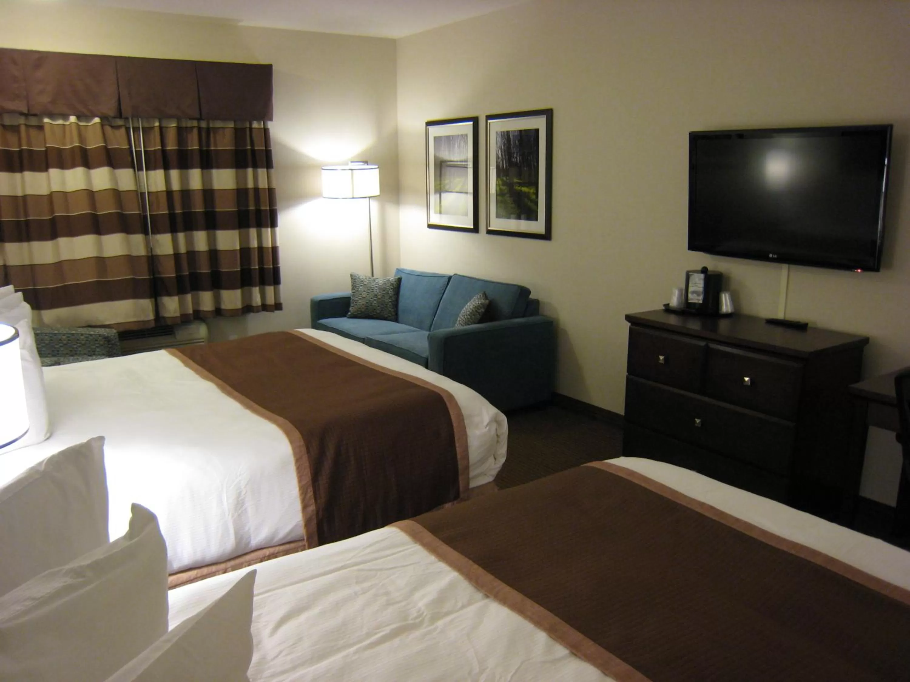 Bedroom, Bed in Ramada by Wyndham Creston