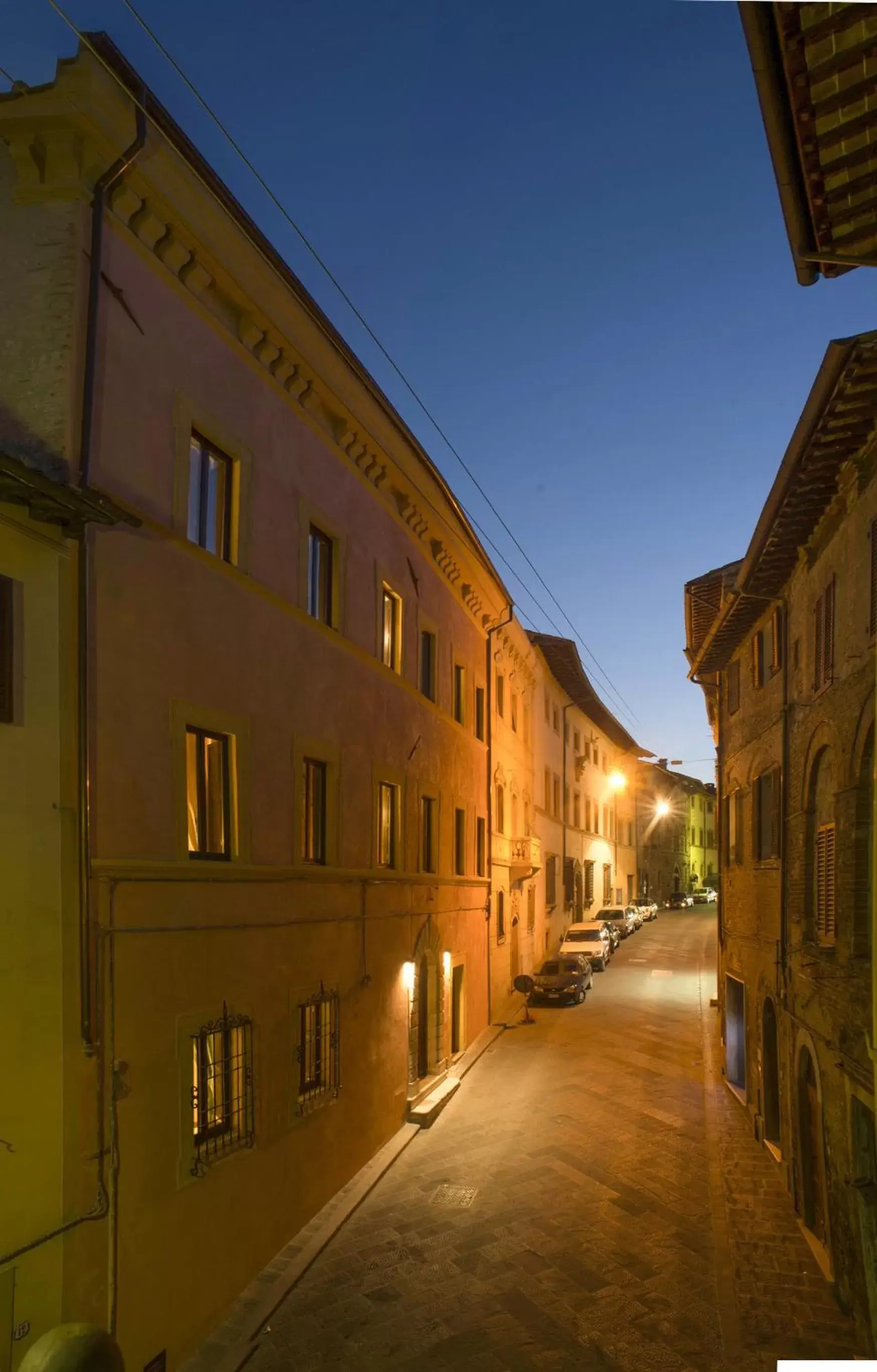 Property building in Palazzo Pacini