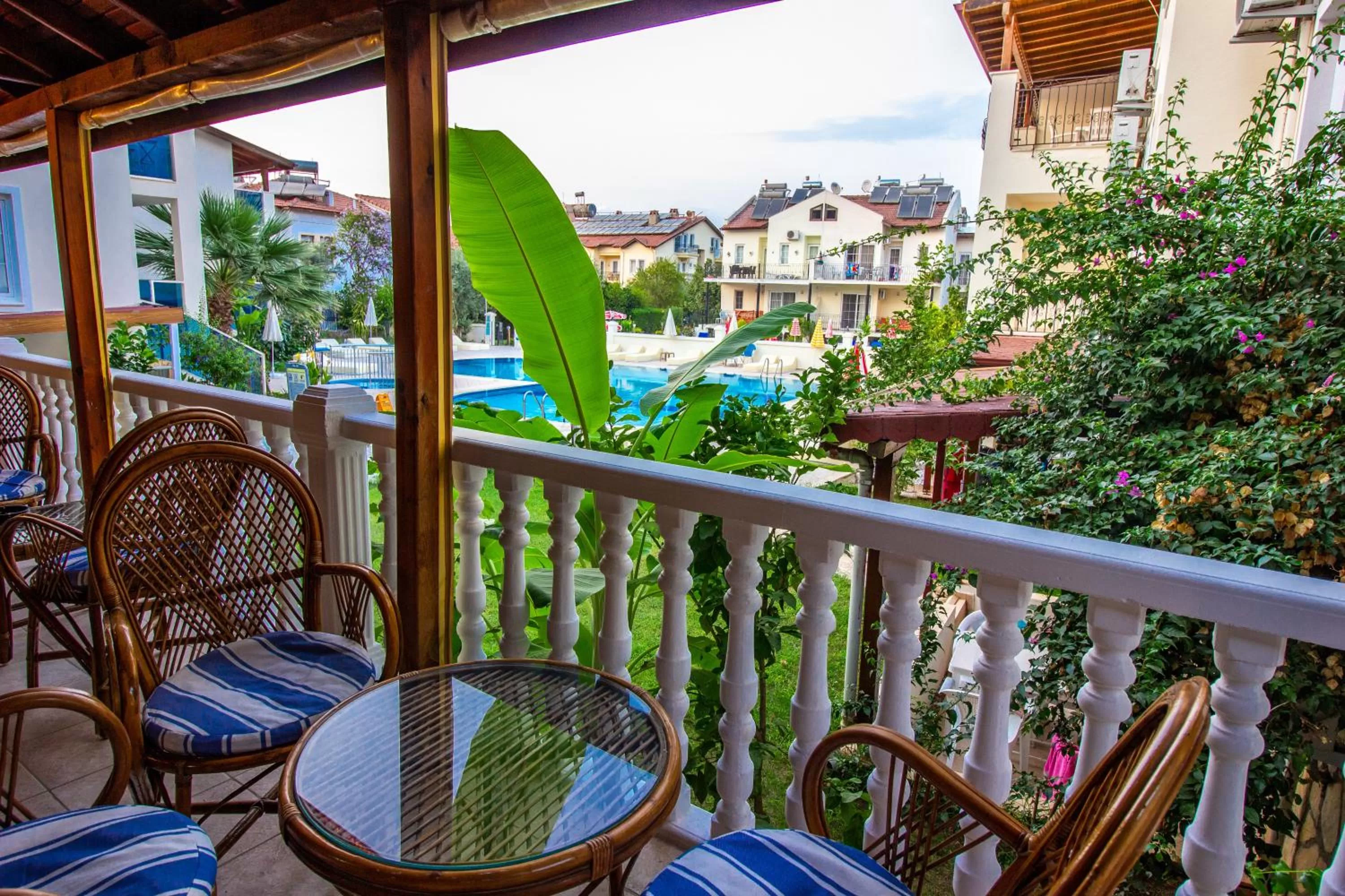 Restaurant/places to eat in Tayfun Apart Hotel