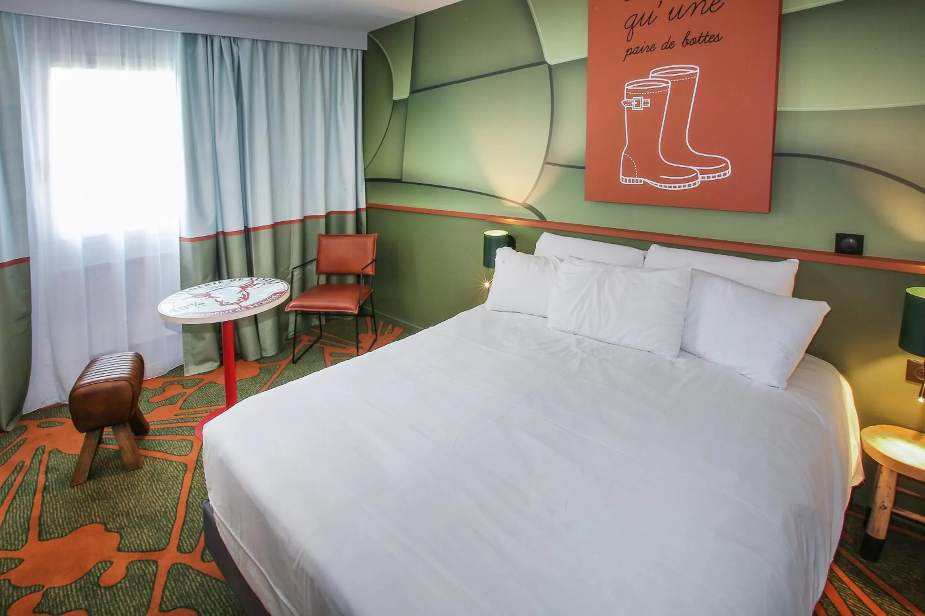 Bed in Hotel Ibis styles Lisieux ex Mercure