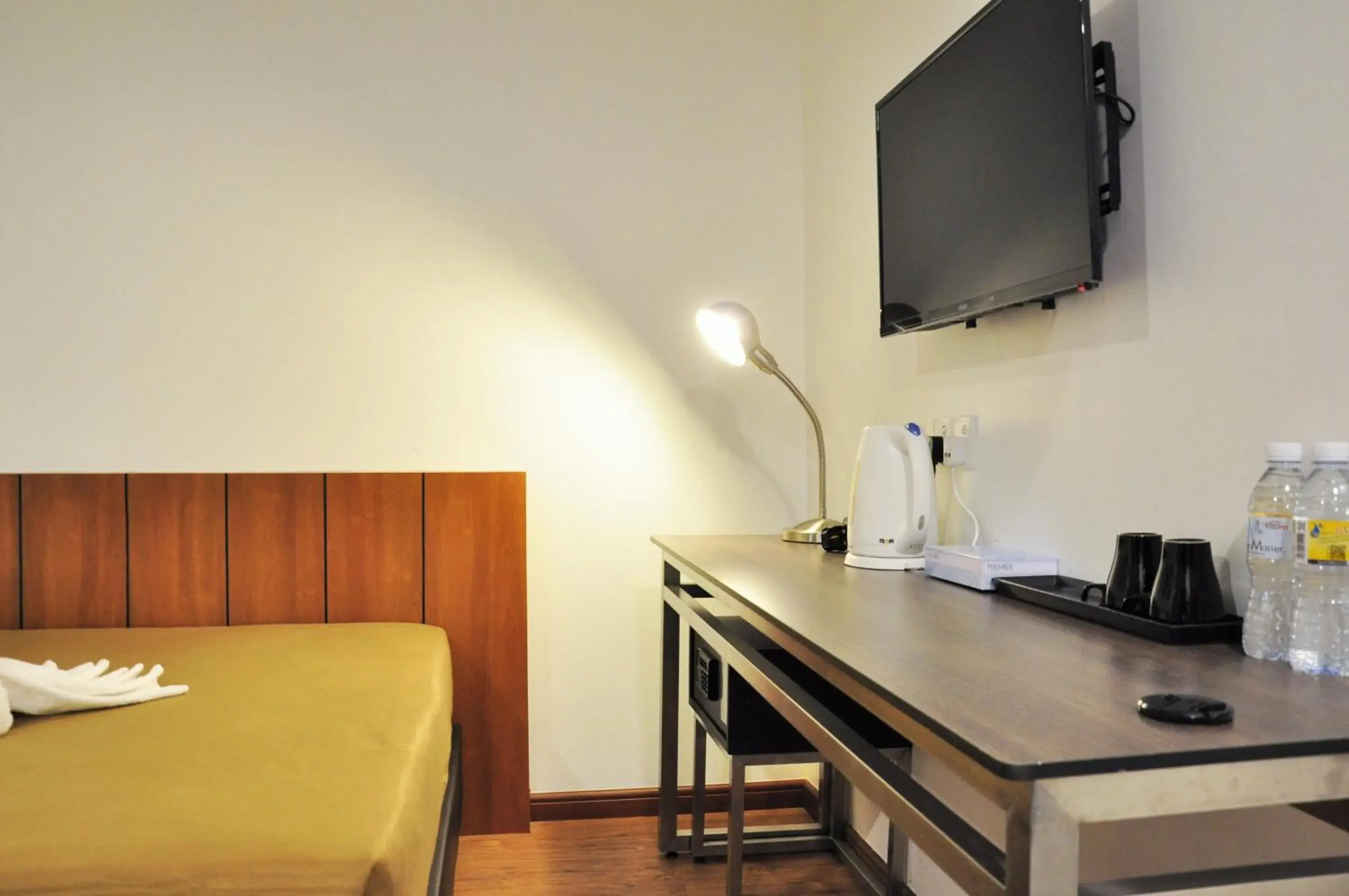 Decorative detail, Bed in Urban Inn Kulim Decorative detail, Bed in Urban Inn Kulim