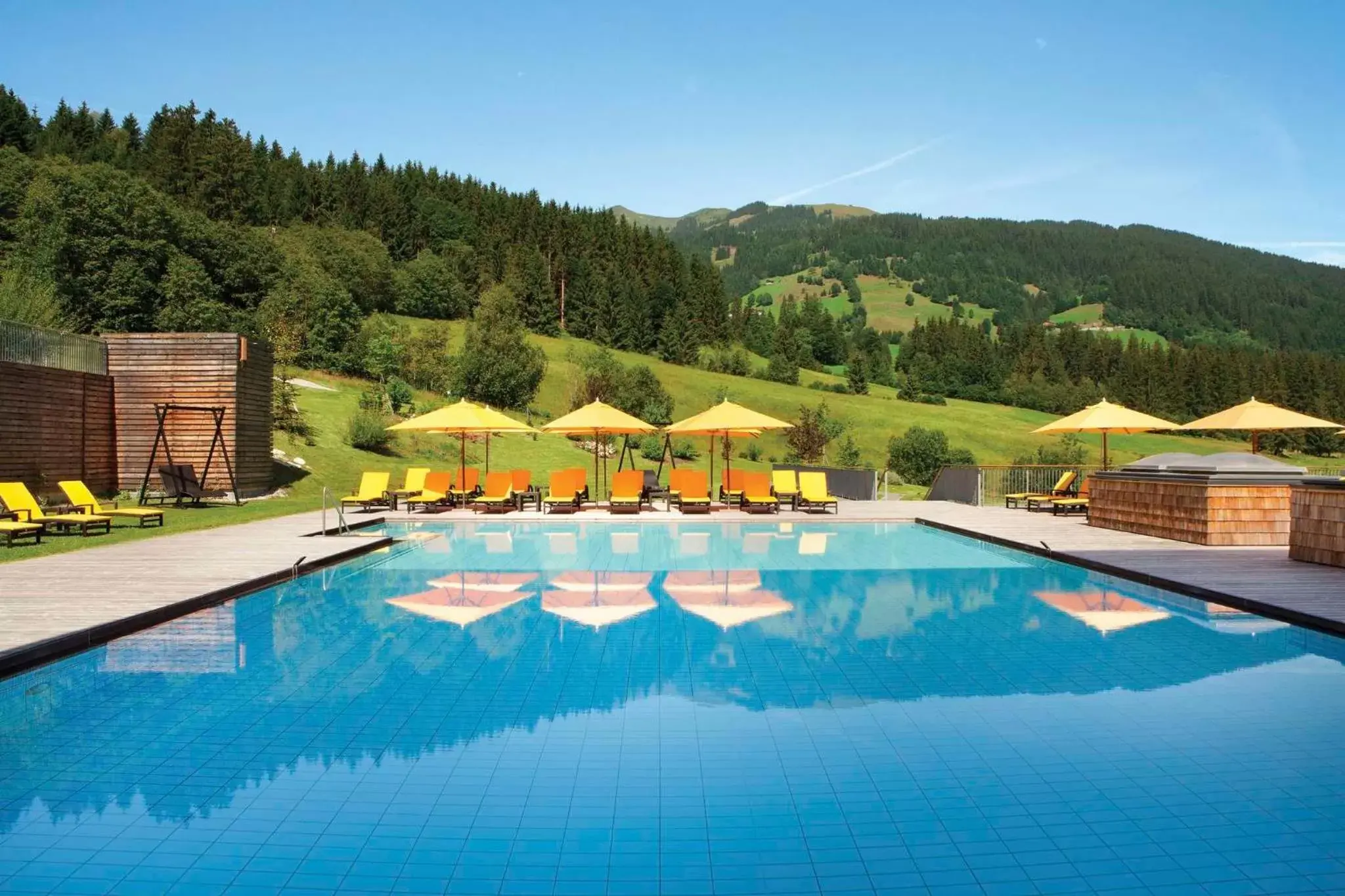 Pool view, Swimming Pool in Kempinski Hotel Das Tirol
