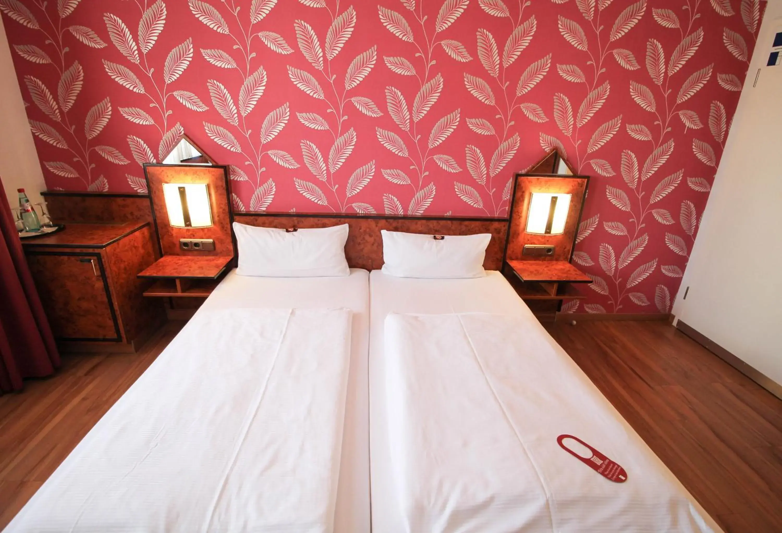 Bed in Hotel Miramar am Römer Bed in Hotel Miramar am Römer