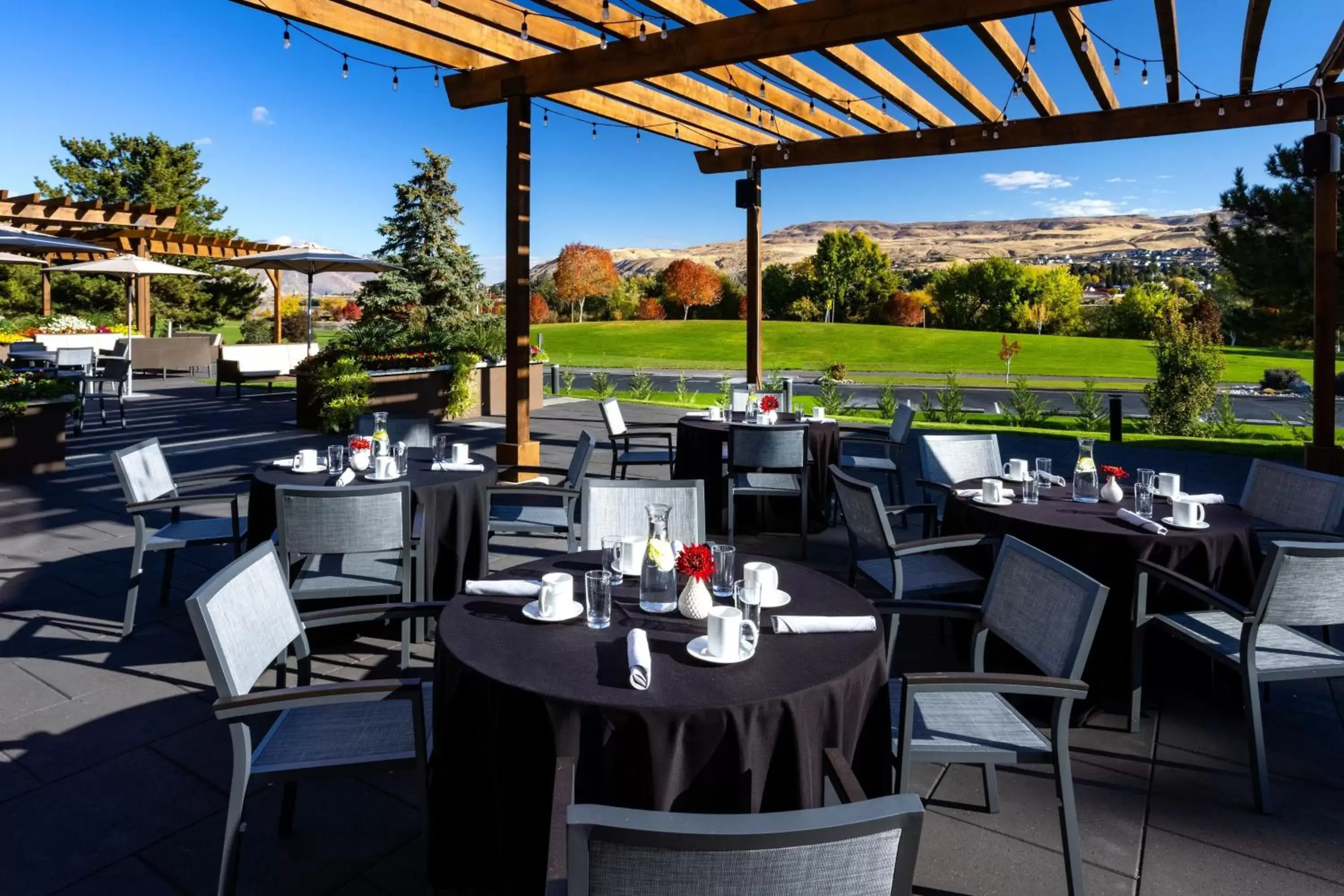Meeting/conference room, Restaurant/Places to Eat in Residence Inn by Marriott Wenatchee