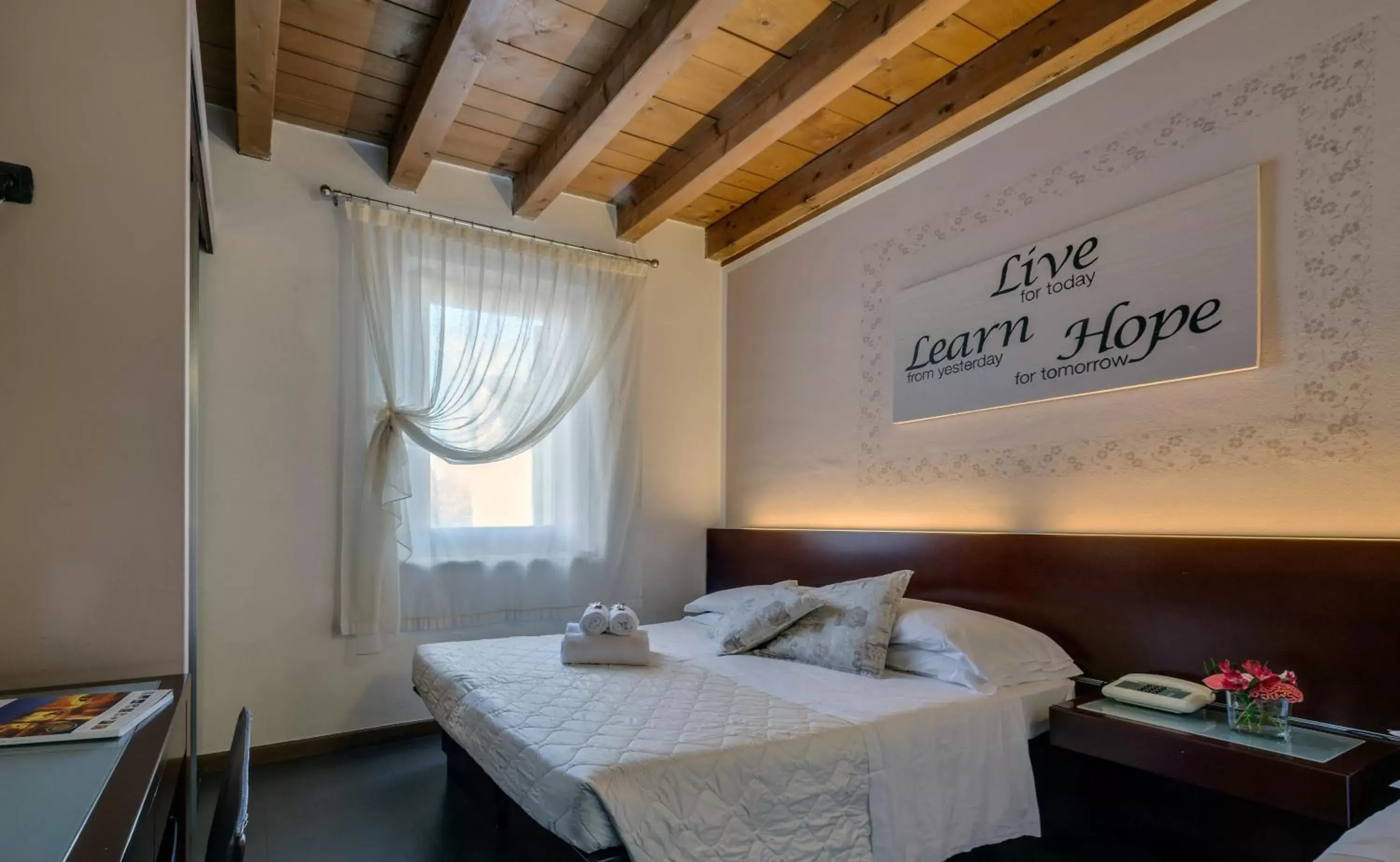 Bedroom, Bed in Hotel Gattopardo