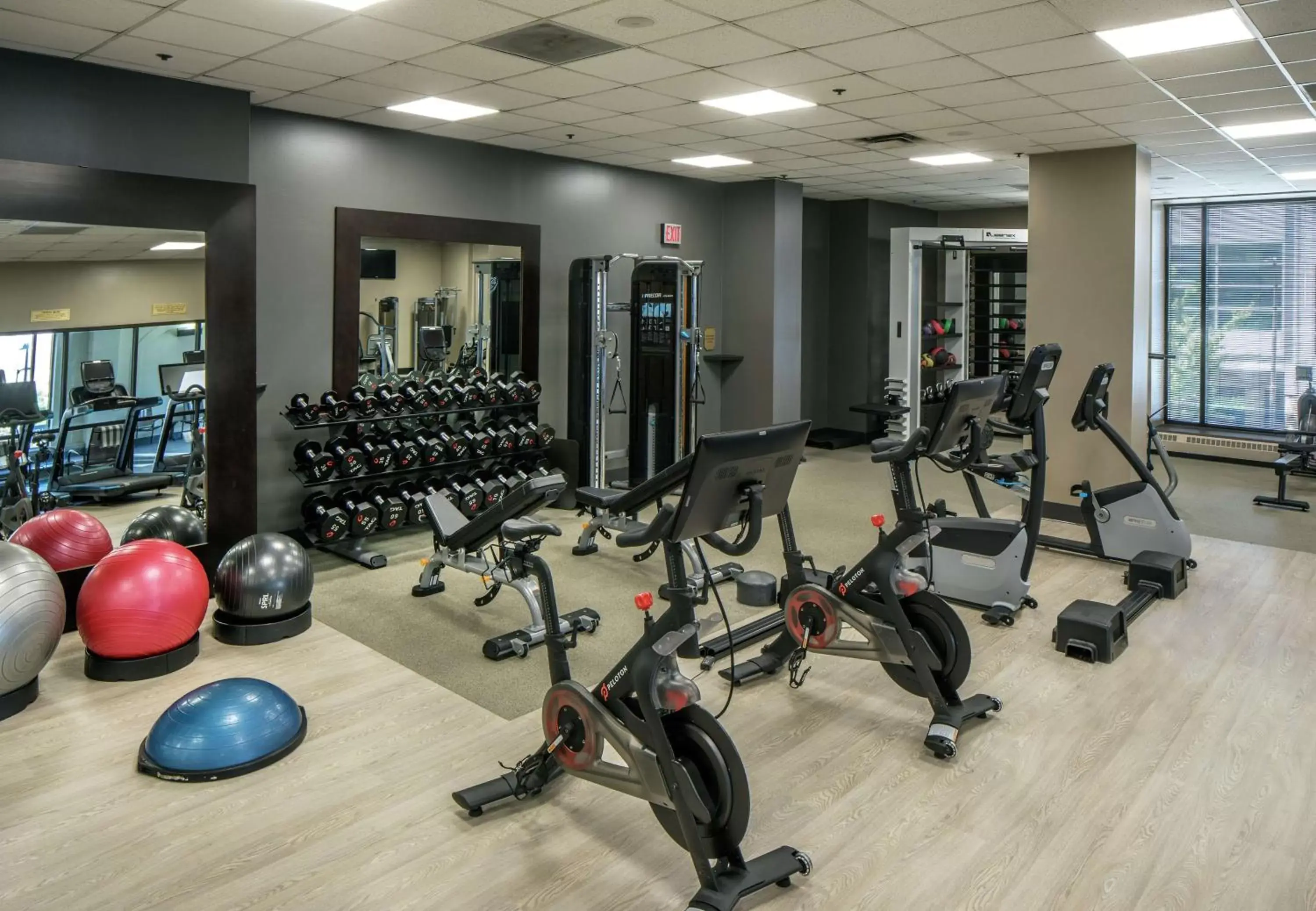 Fitness centre/facilities in Hilton Minneapolis Fitness centre/facilities in Hilton Minneapolis