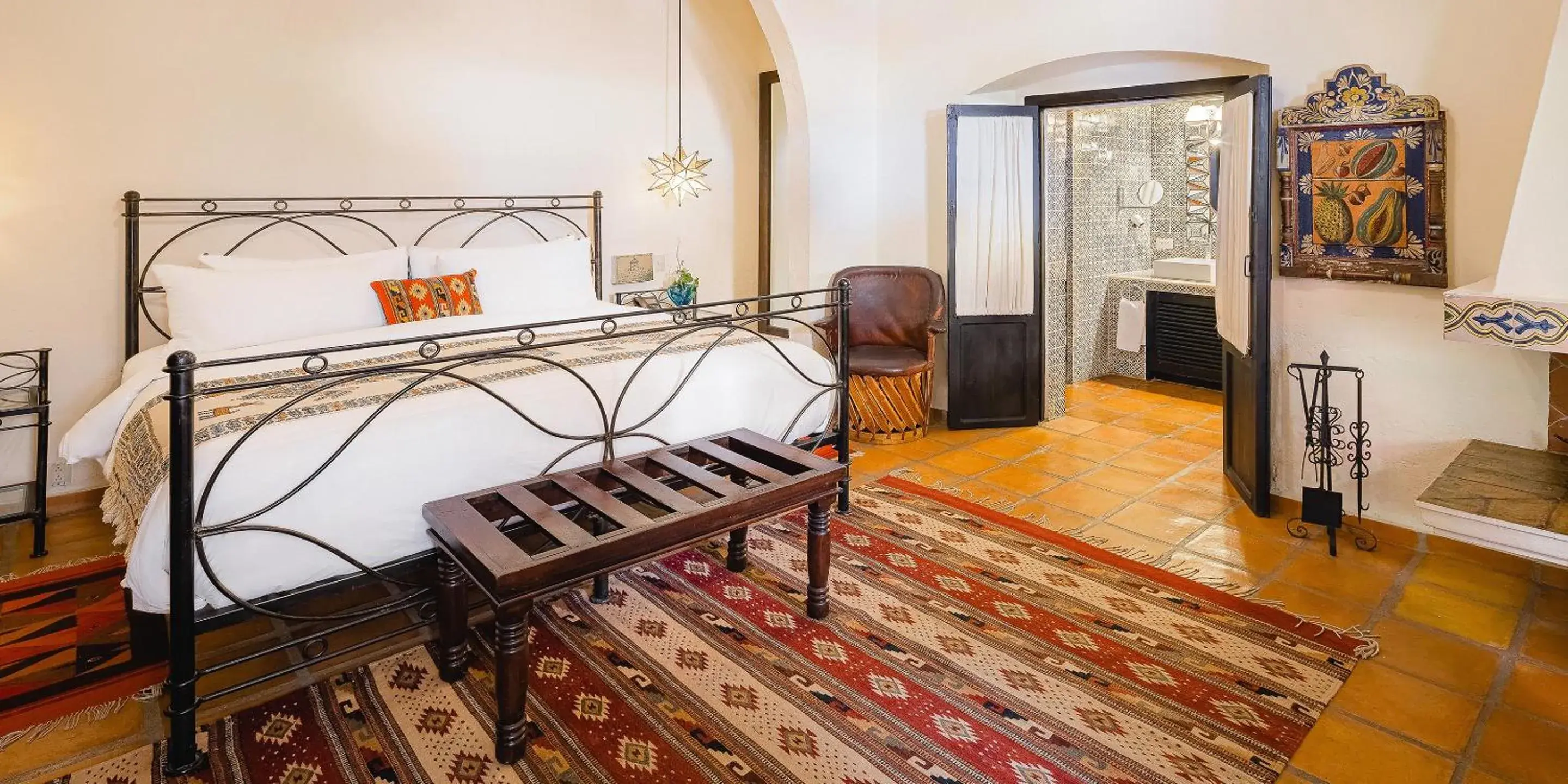 Photo of the whole room, Seating Area in Hacienda El Santuario San Miguel de Allende