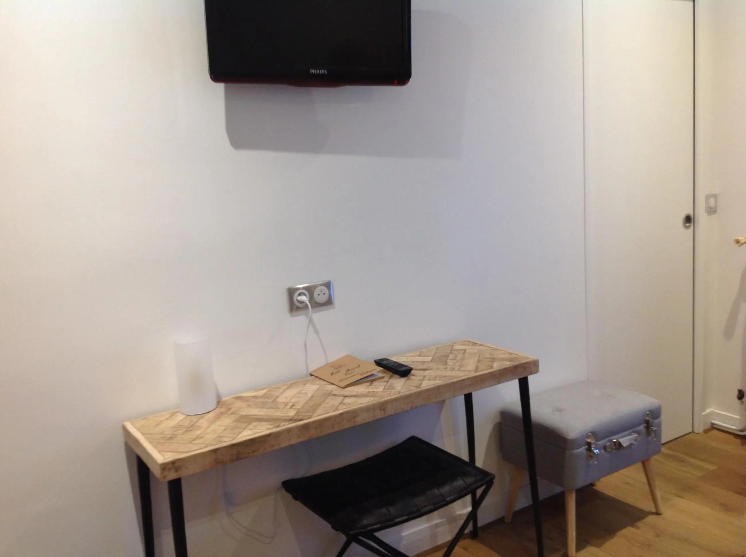 TV and multimedia in L'Amiral