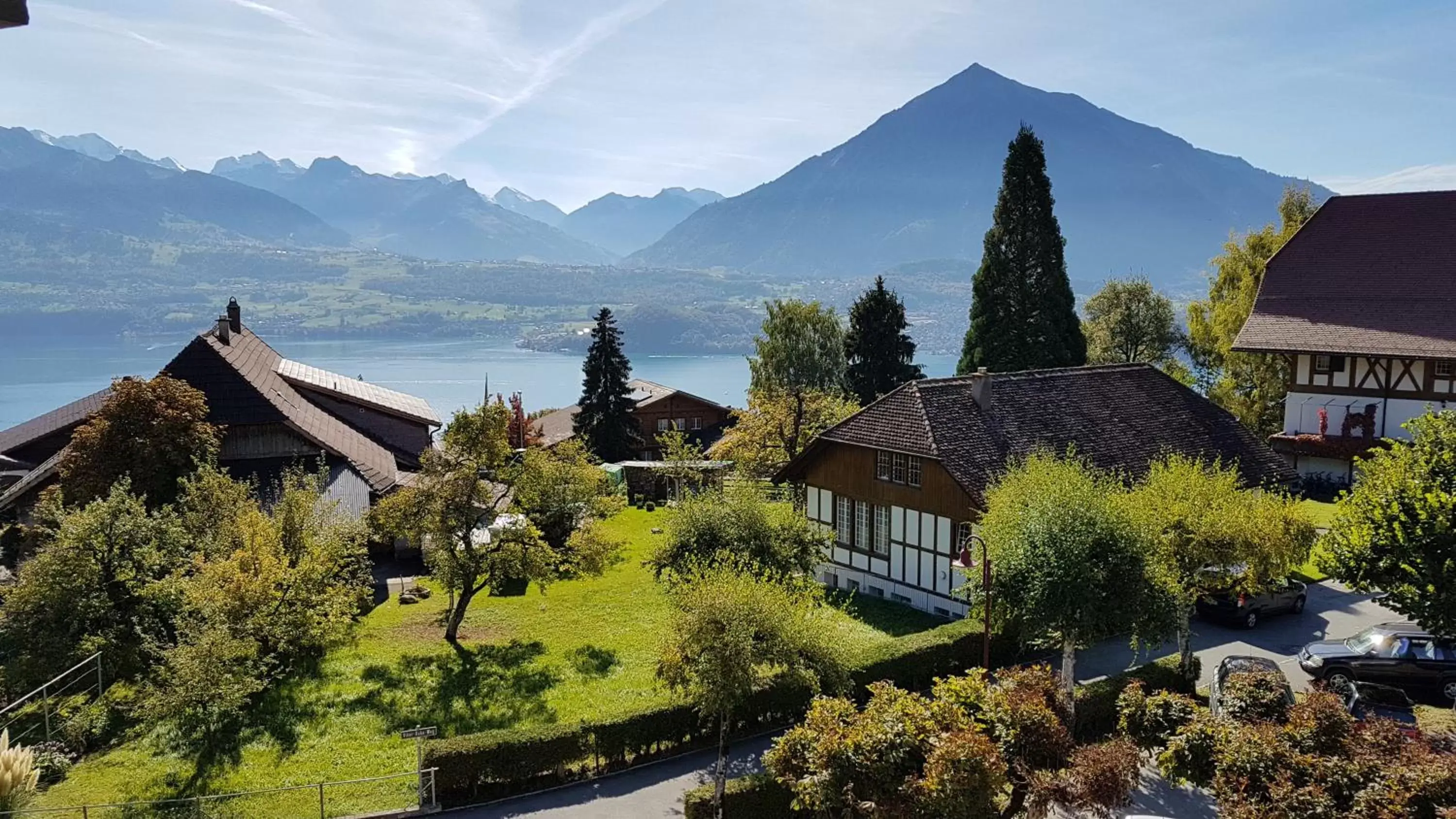 Lake view in Hotel Bären Sigriswil