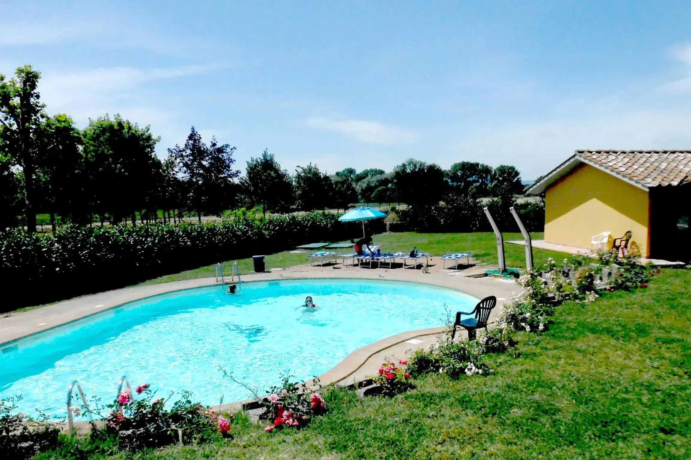 Day, Swimming Pool in Le Macerine