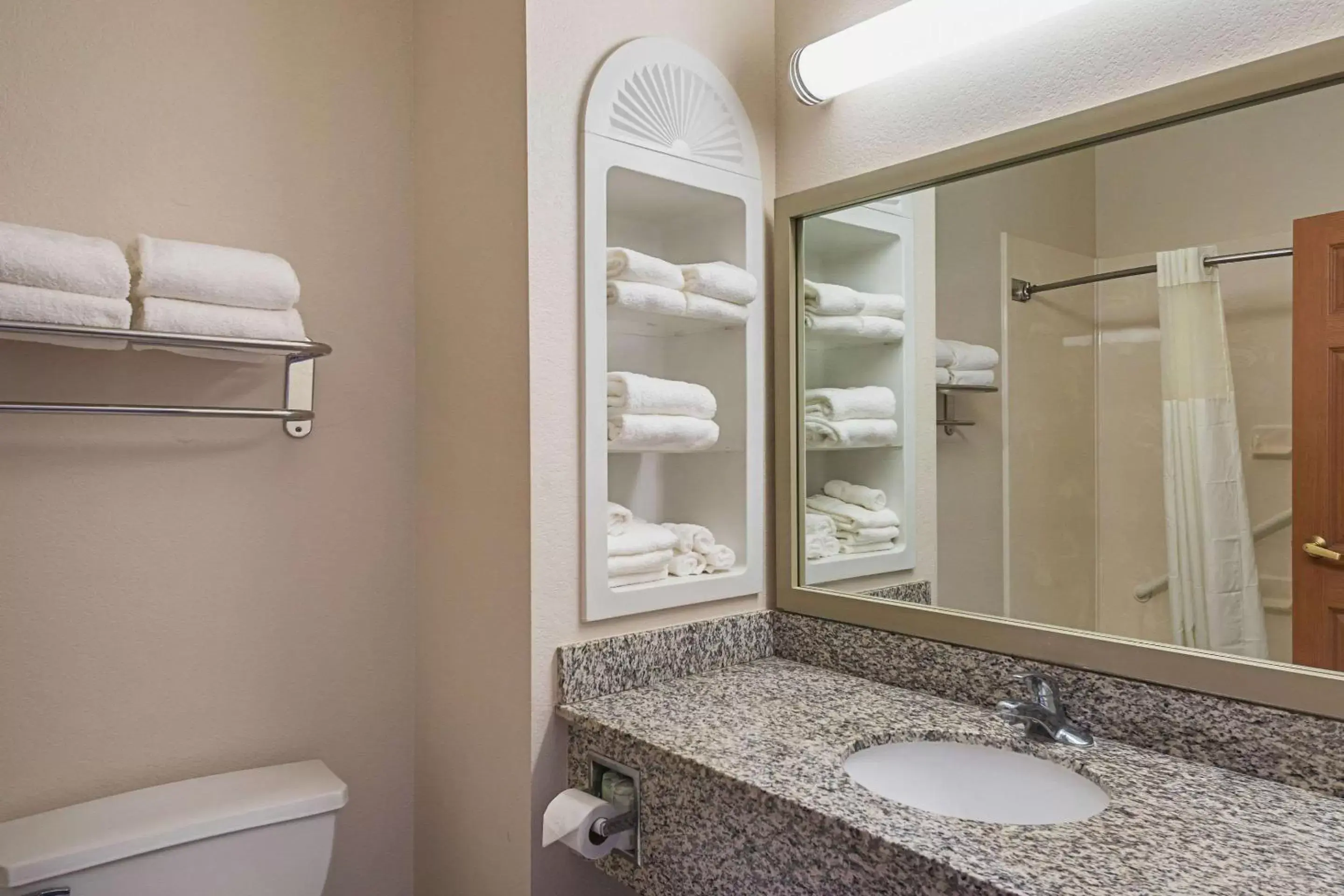 Bathroom in Quality Inn & Suites Lampasas Bathroom in Quality Inn & Suites Lampasas