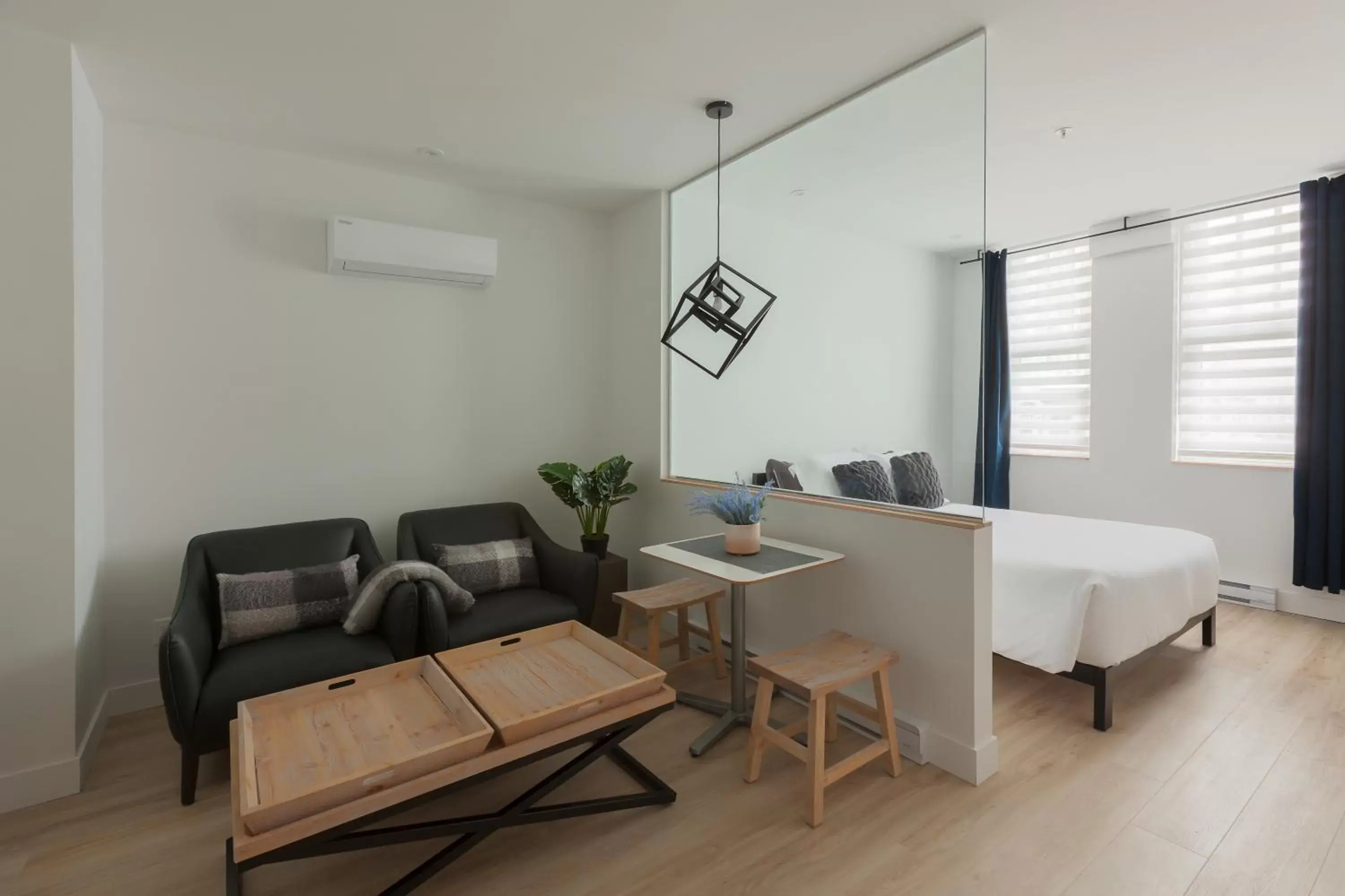 Seating Area in Les Lofts Ste-Anne