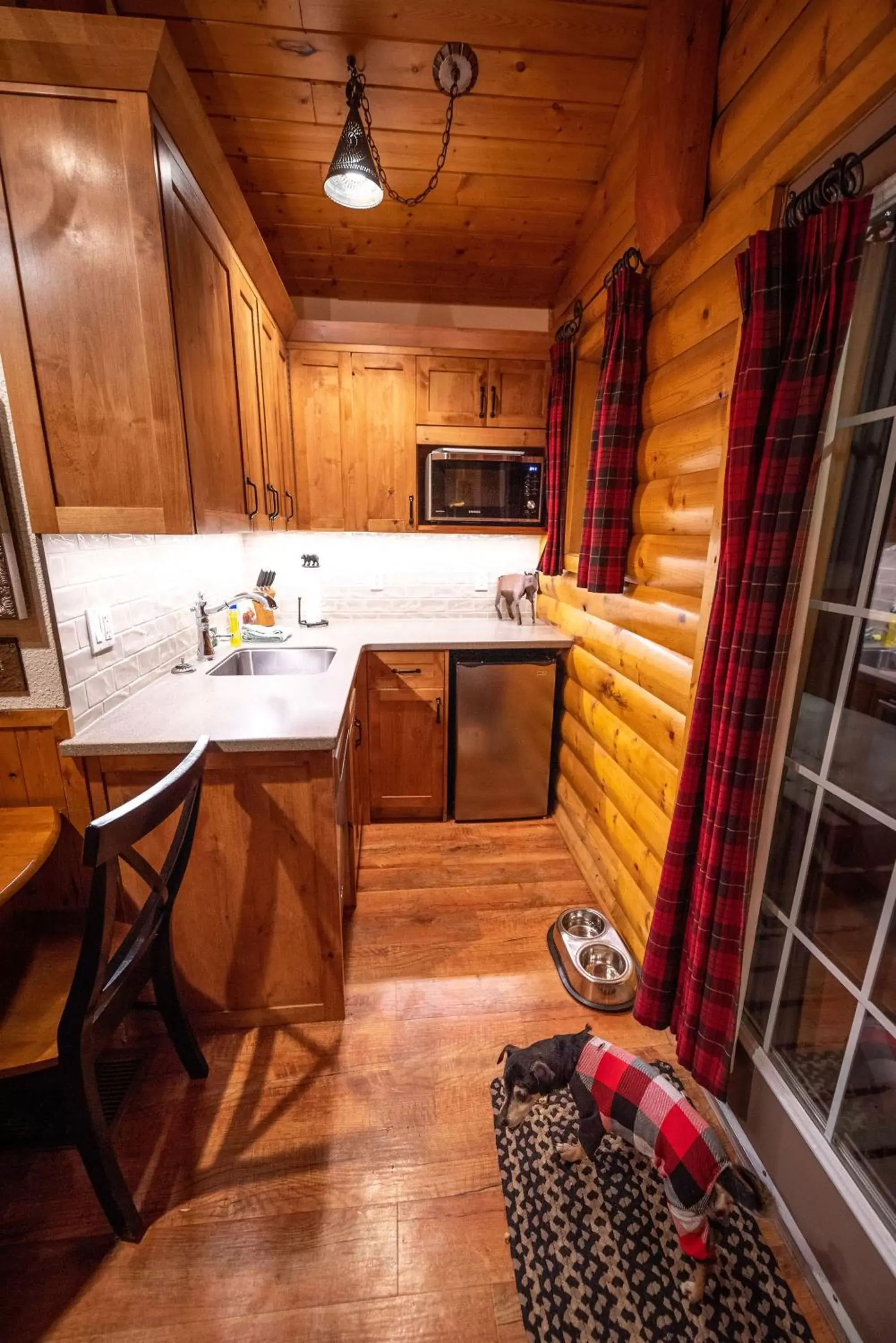 Kitchen or kitchenette, Kitchen/Kitchenette in Baker Creek By Basecamp