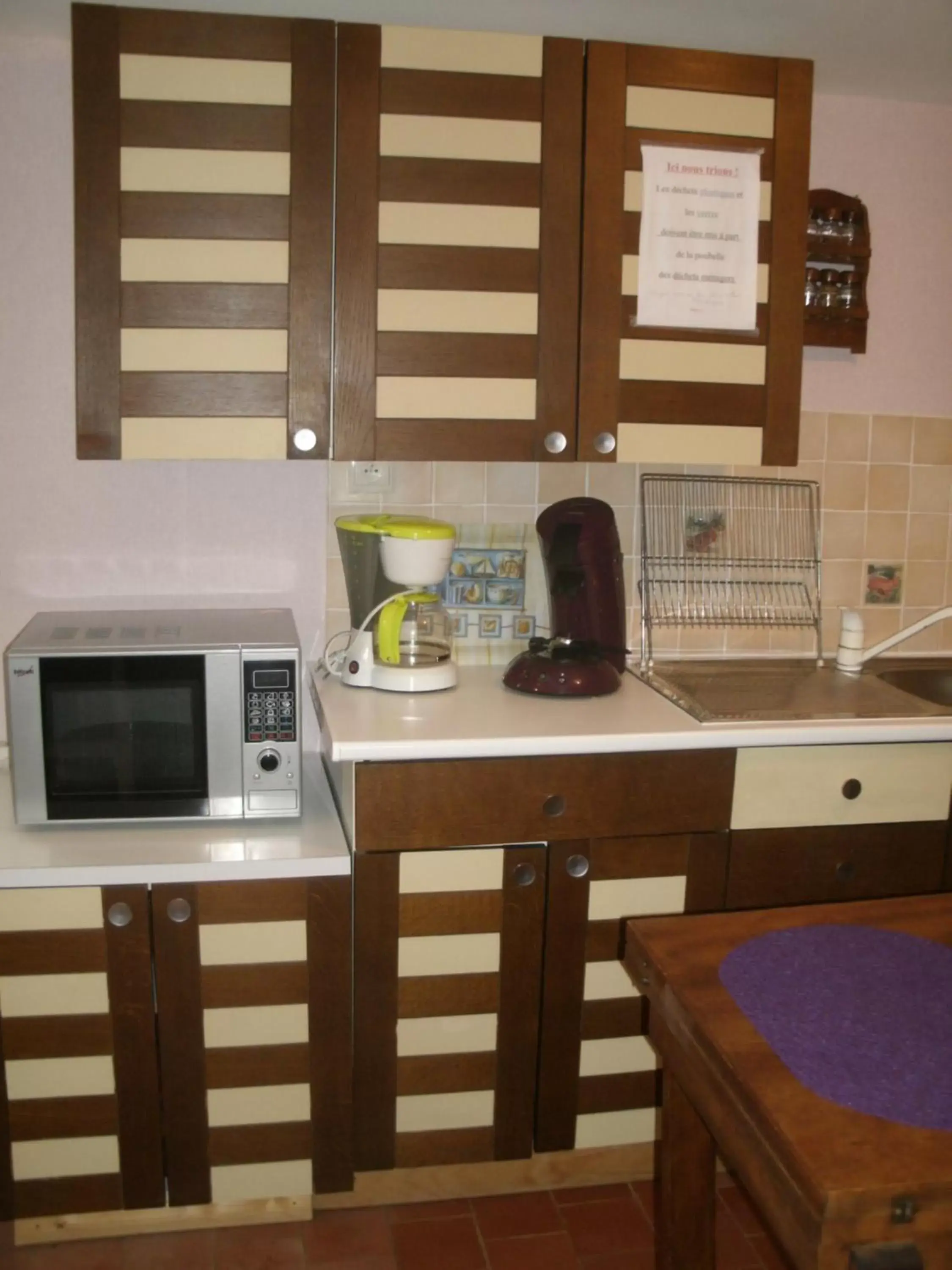 Kitchen or kitchenette, Kitchen/Kitchenette in Chambres d'hotes du Moulin