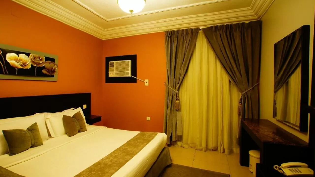 Bedroom, Bed in Sama Al Qasr Al Muhammadiah