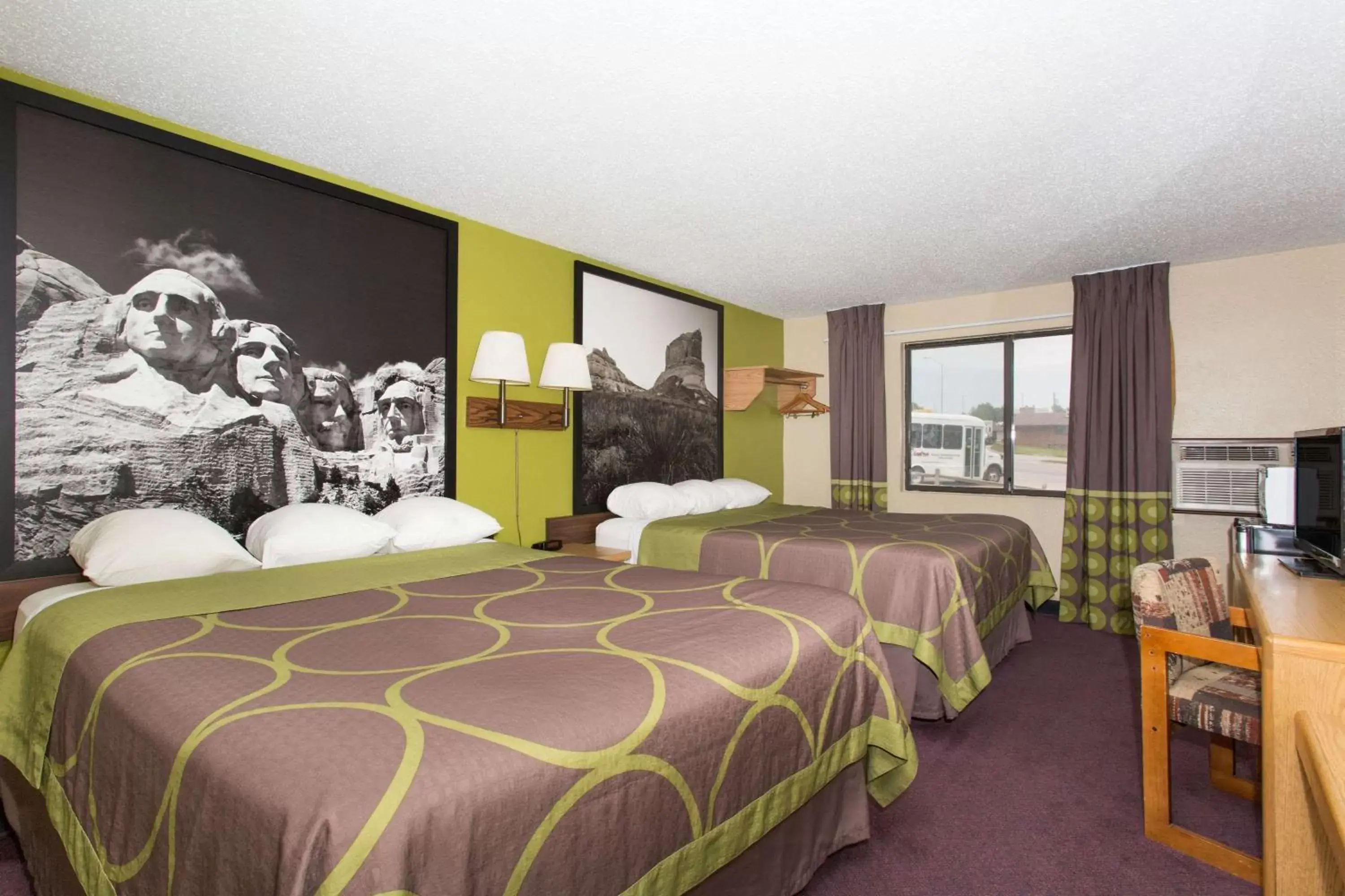 Photo of the whole room, Bed in Super 8 by Wyndham Chadron NE