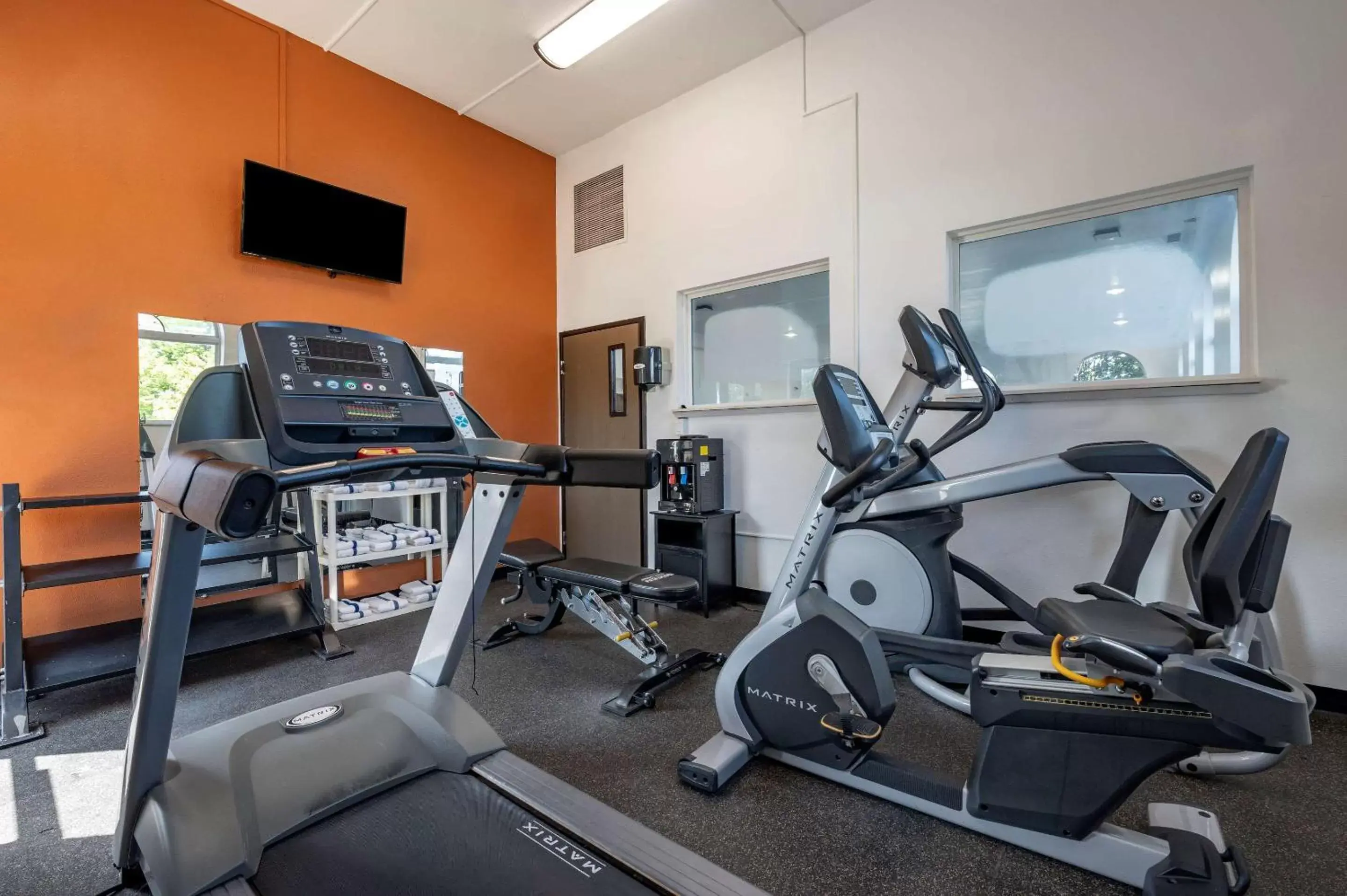 Fitness centre/facilities, Fitness Center/Facilities in Comfort Inn Romeoville - Bolingbrook