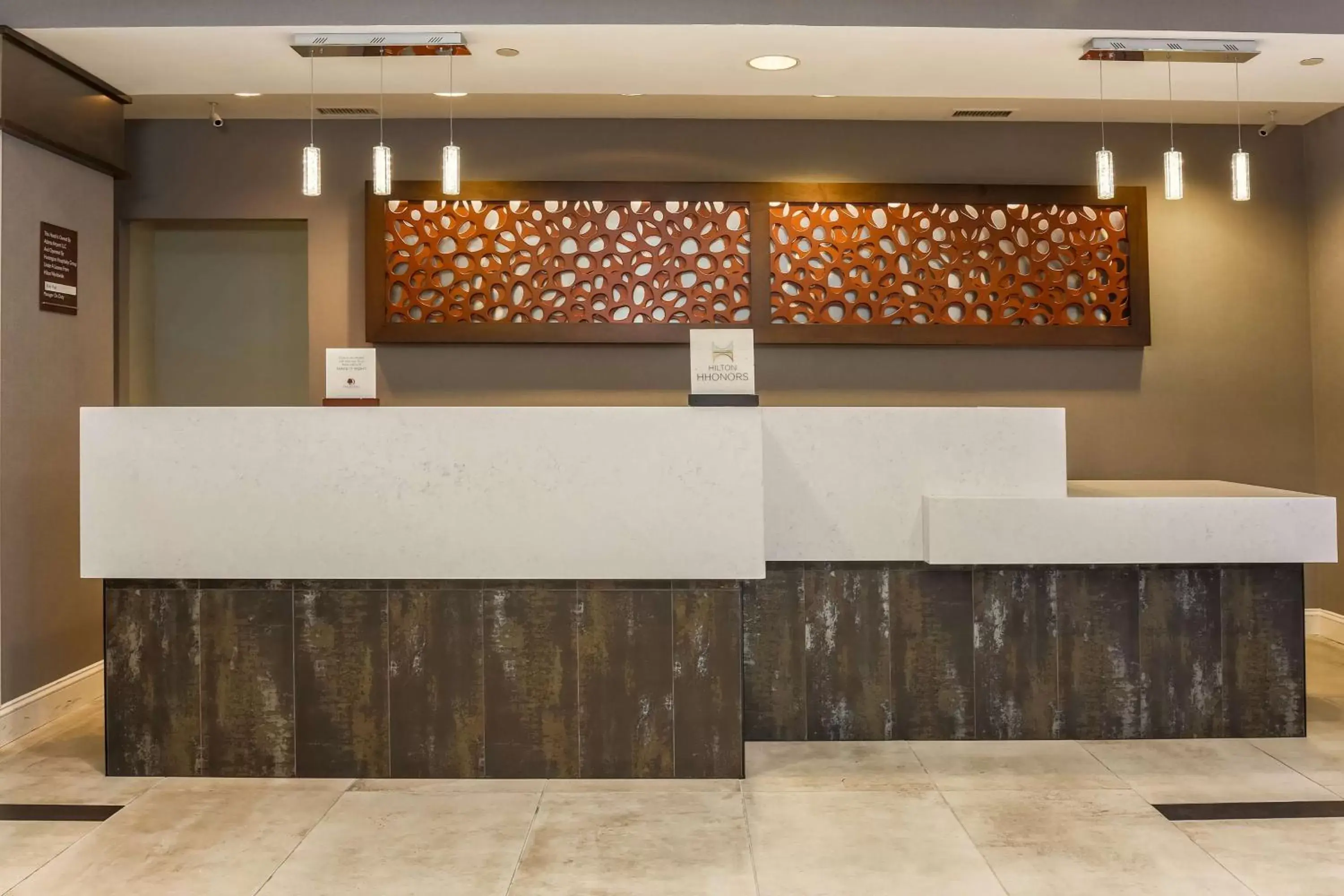 Lobby or reception, Lobby/Reception in DoubleTree by Hilton Atlanta Airport