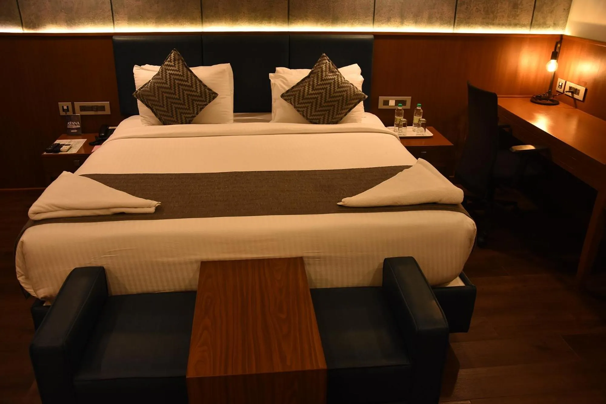 Bed in Poppys Vista Hotel