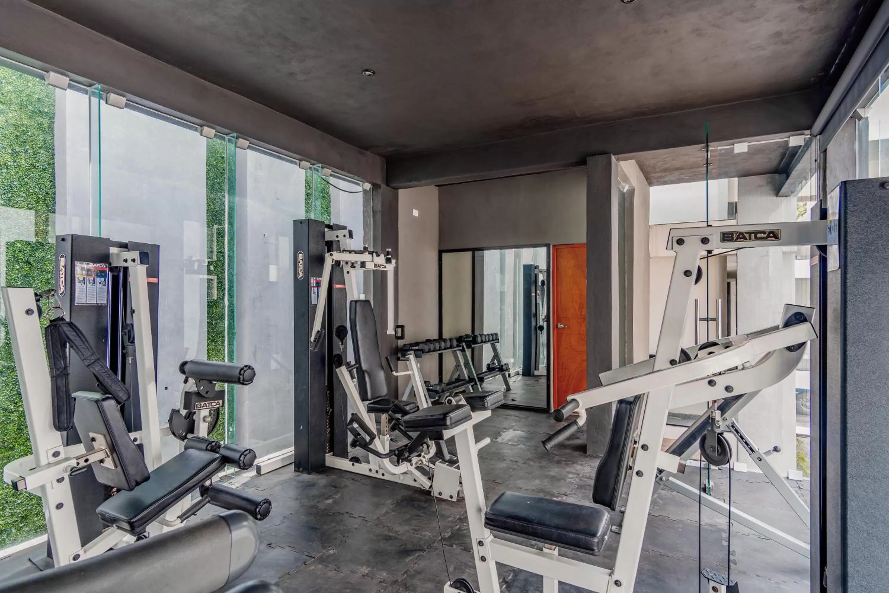 Fitness centre/facilities in Youssef Exceptionnel Merida