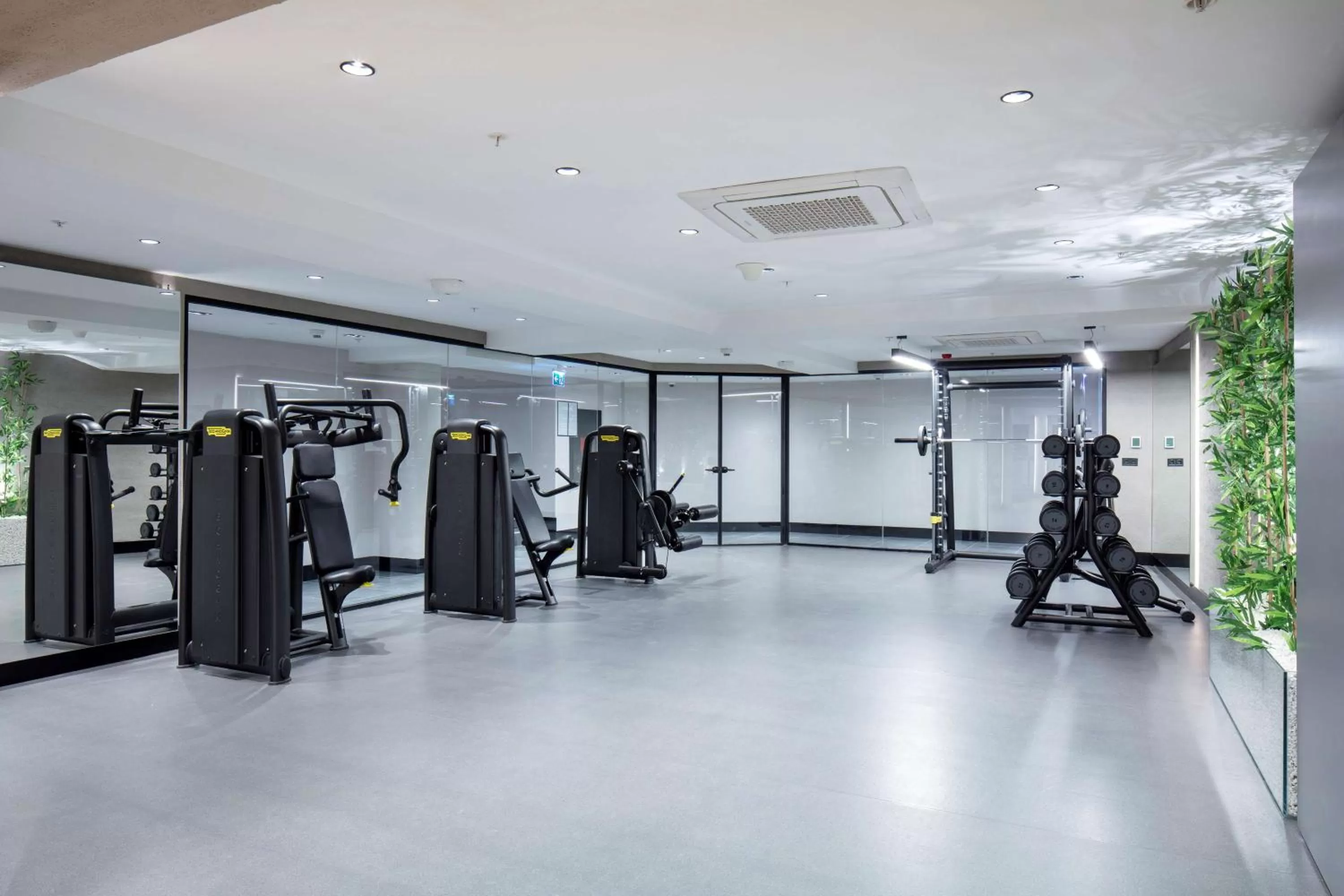 Fitness centre/facilities in Radisson Hotel Izmir Aliaga