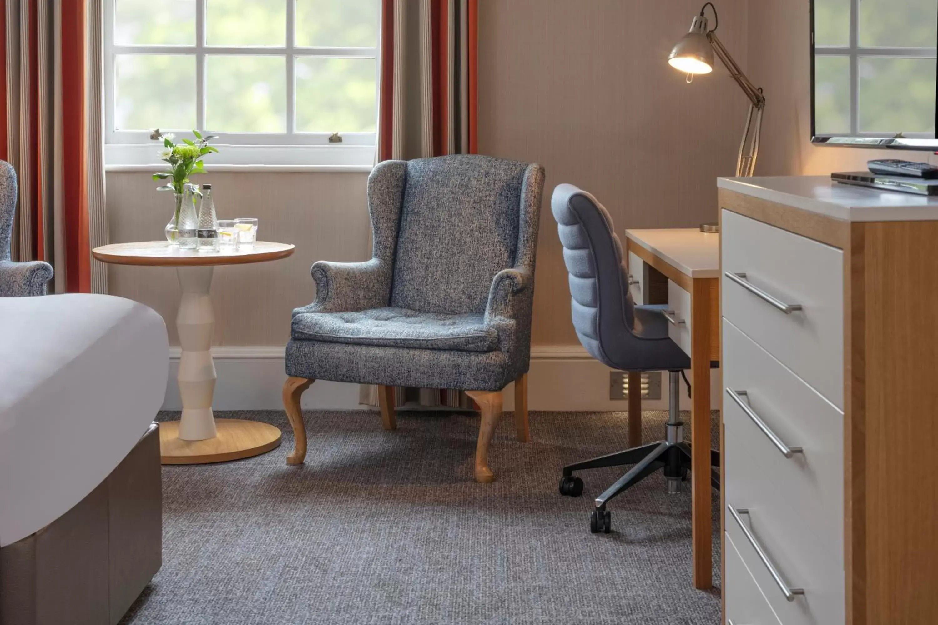 Bedroom, Seating Area in Oulton Hall Hotel, Spa & Golf Resort