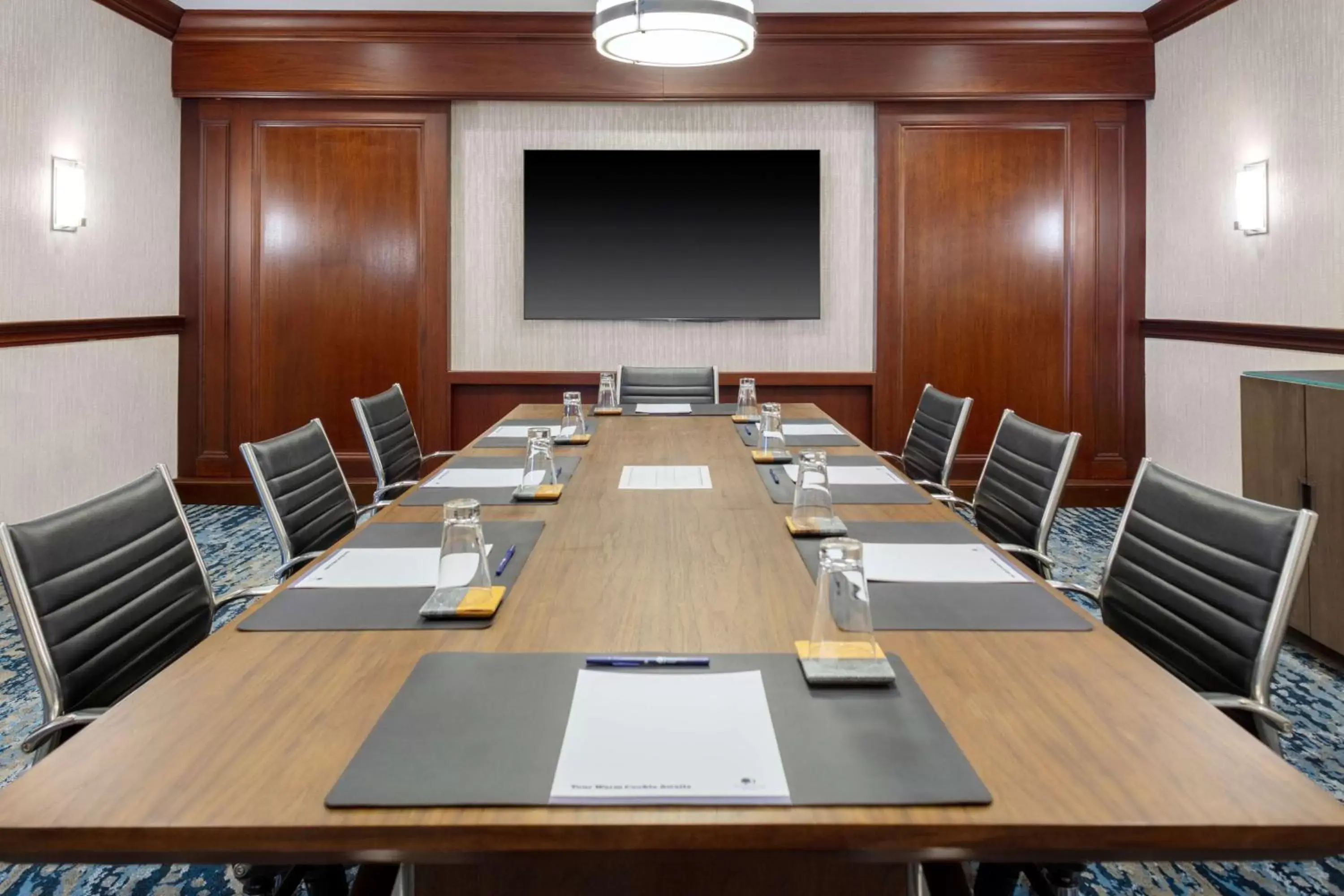 Meeting/conference room in DoubleTree by Hilton Hotel Burlington Vermont