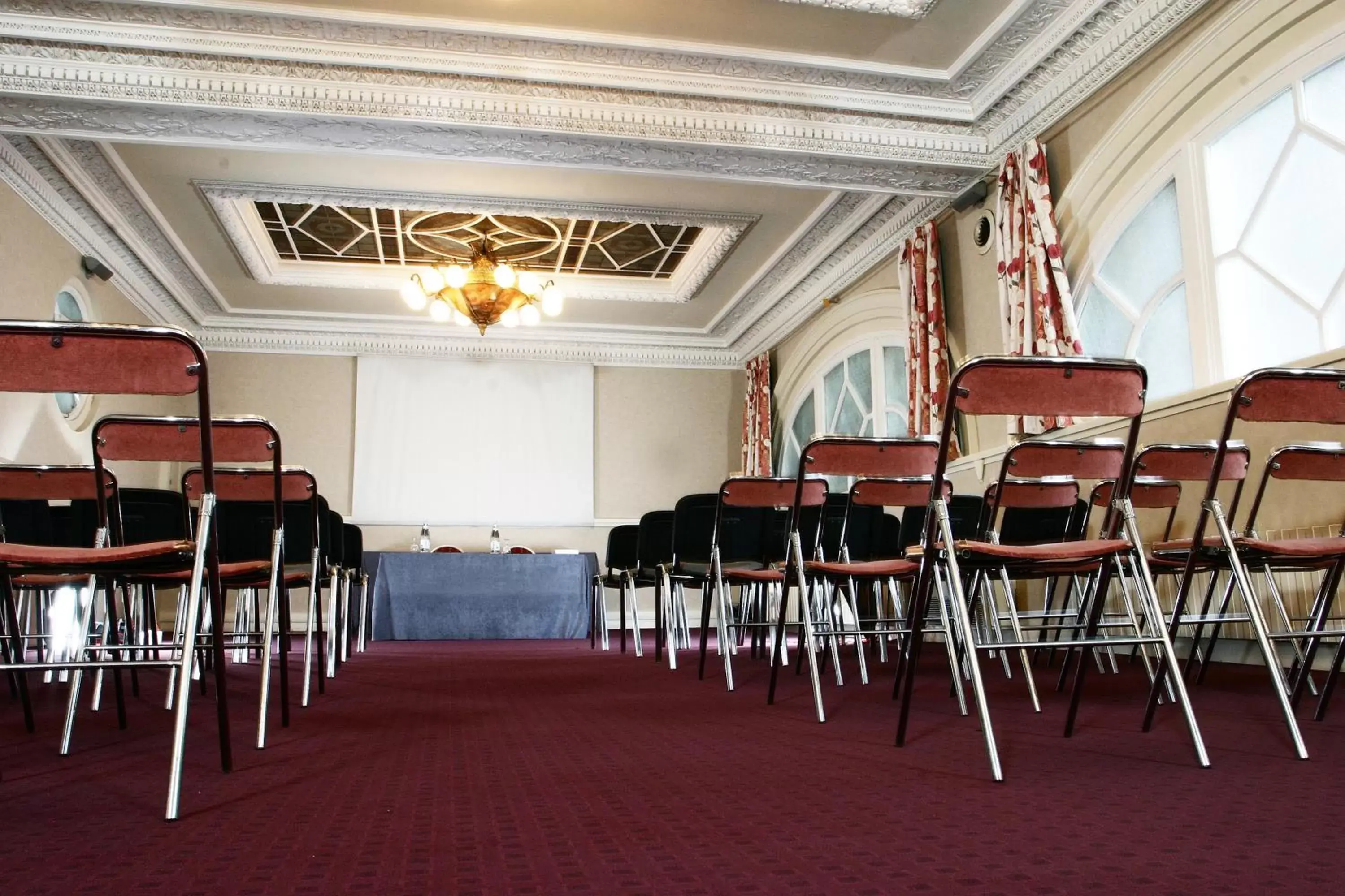 Business facilities, Business Area/Conference Room in Best Western Continental Pau Centre