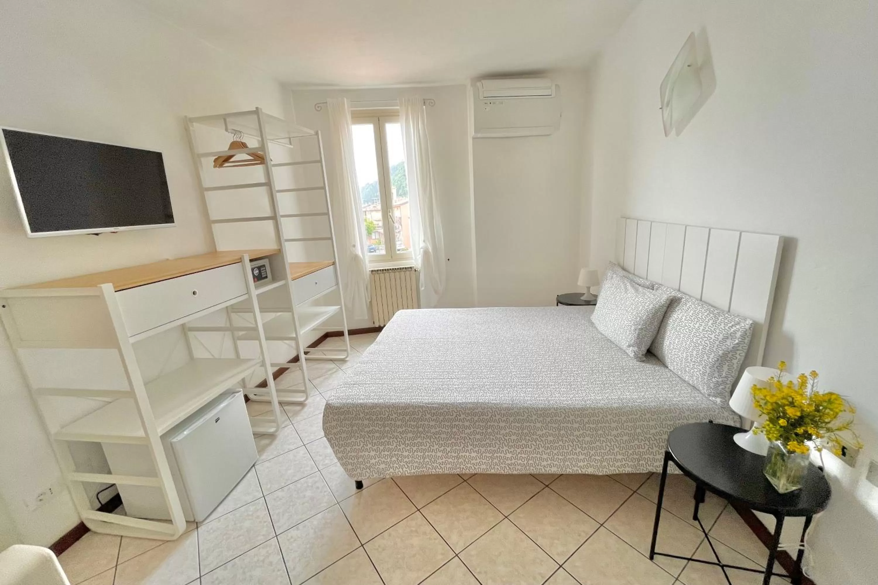 Photo of the whole room, Bed in Albergo Vittoria