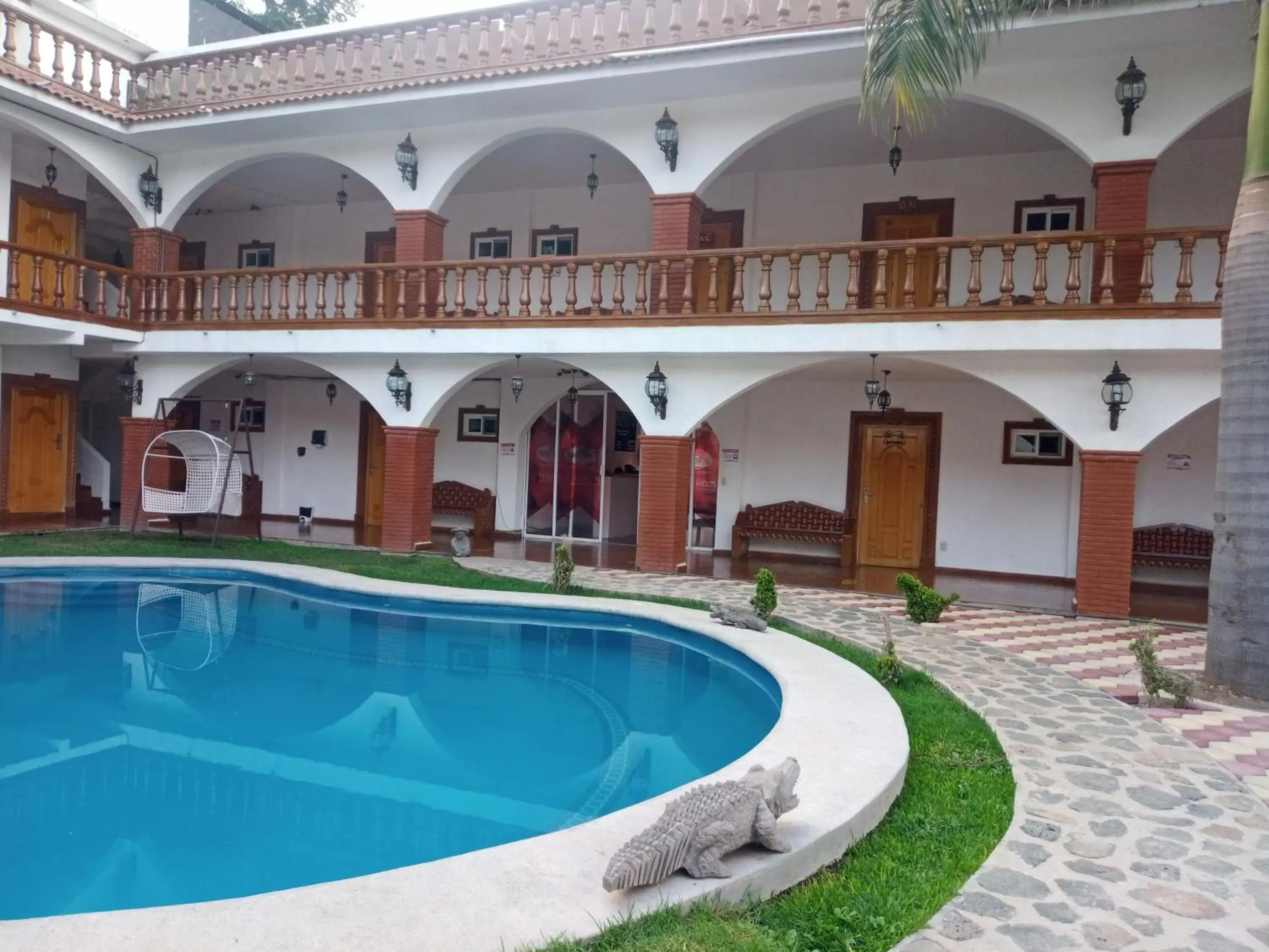 Swimming pool in Hotel Leyenda del Tepozteco