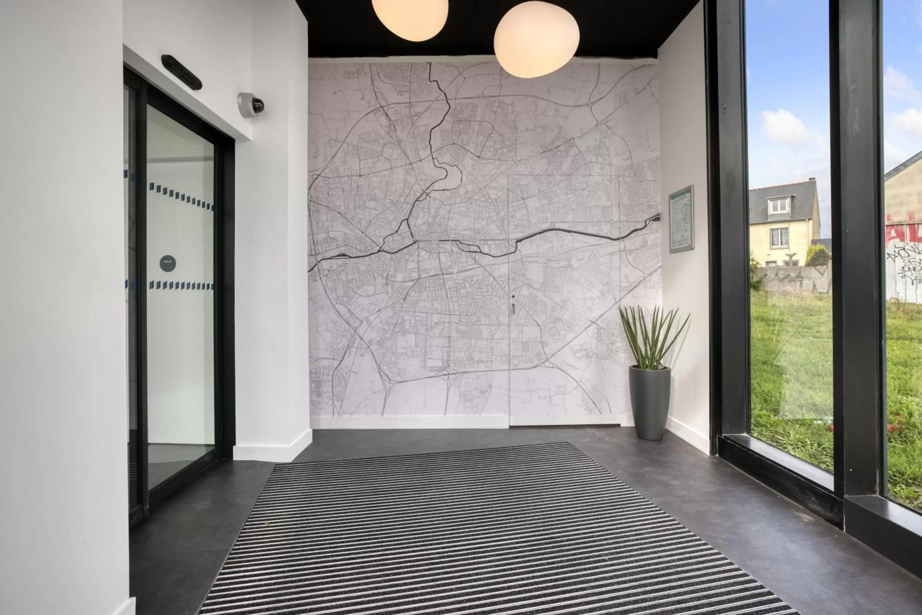 Lobby or reception in Campanile Rennes Sud - Saint Jacques Lobby or reception in Campanile Rennes Sud - Saint Jacques