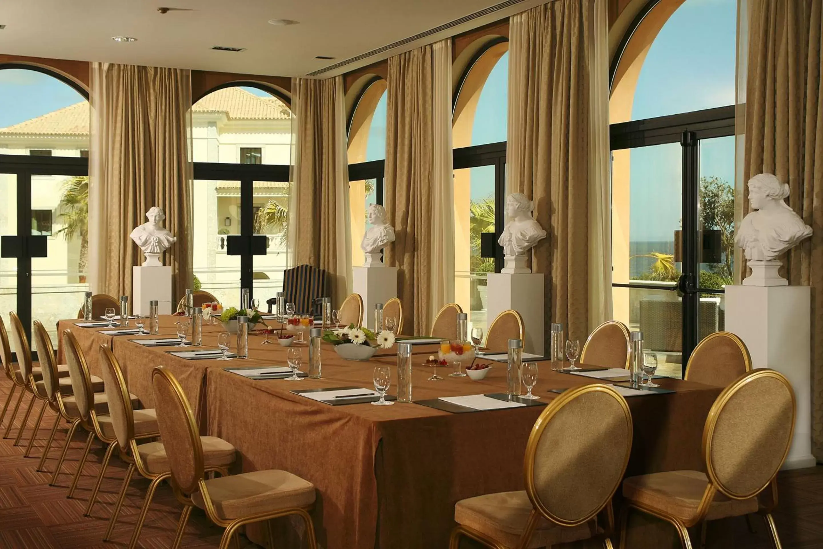 Meeting/conference room, Restaurant/Places to Eat in Grande Real Villa Itália Hotel & Spa