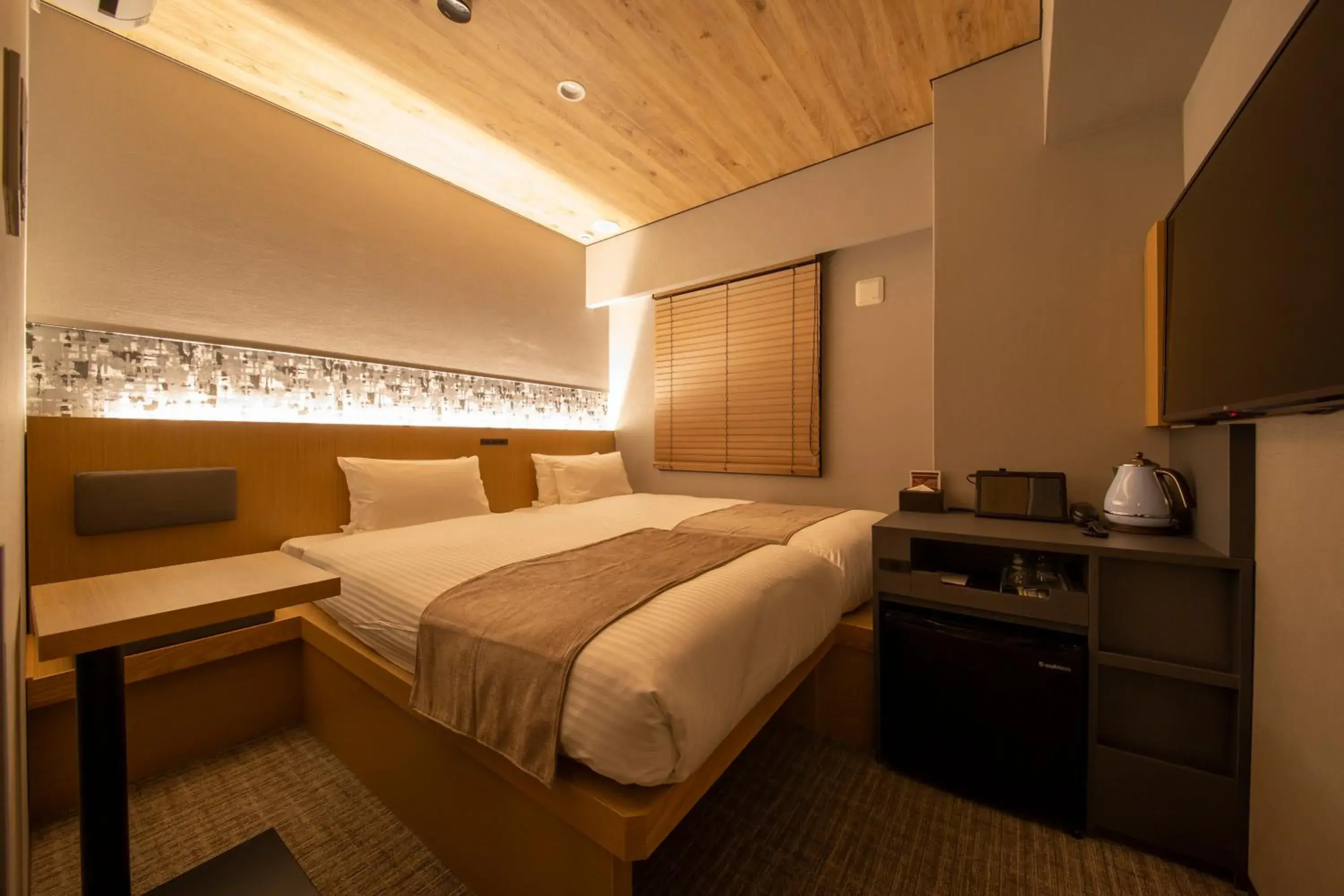 Photo of the whole room, Bed in Hotel Amanek Kamata-Eki Mae