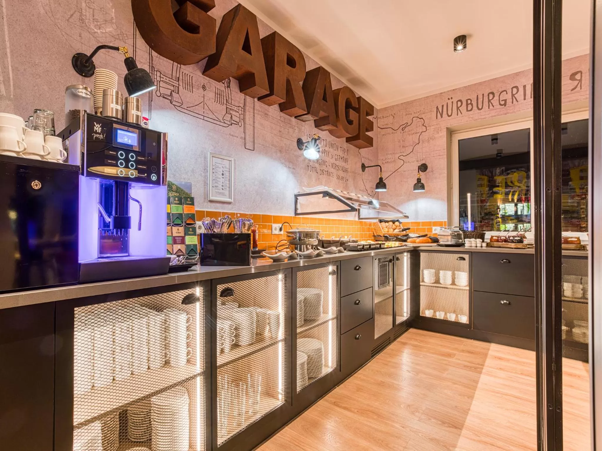 Breakfast, Kitchen/Kitchenette in NYCE Hotel Ingolstadt