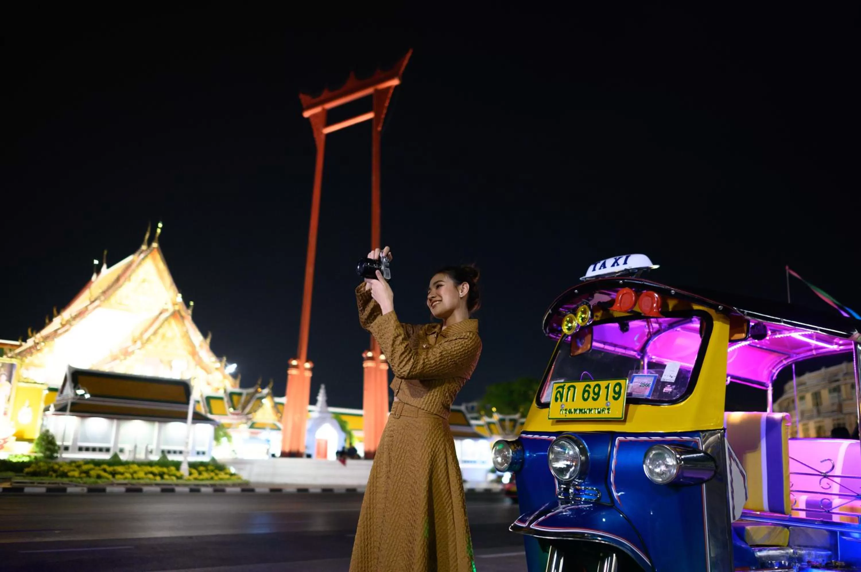 Night in Sheraton Grande Sukhumvit, a Luxury Collection Hotel, Bangkok