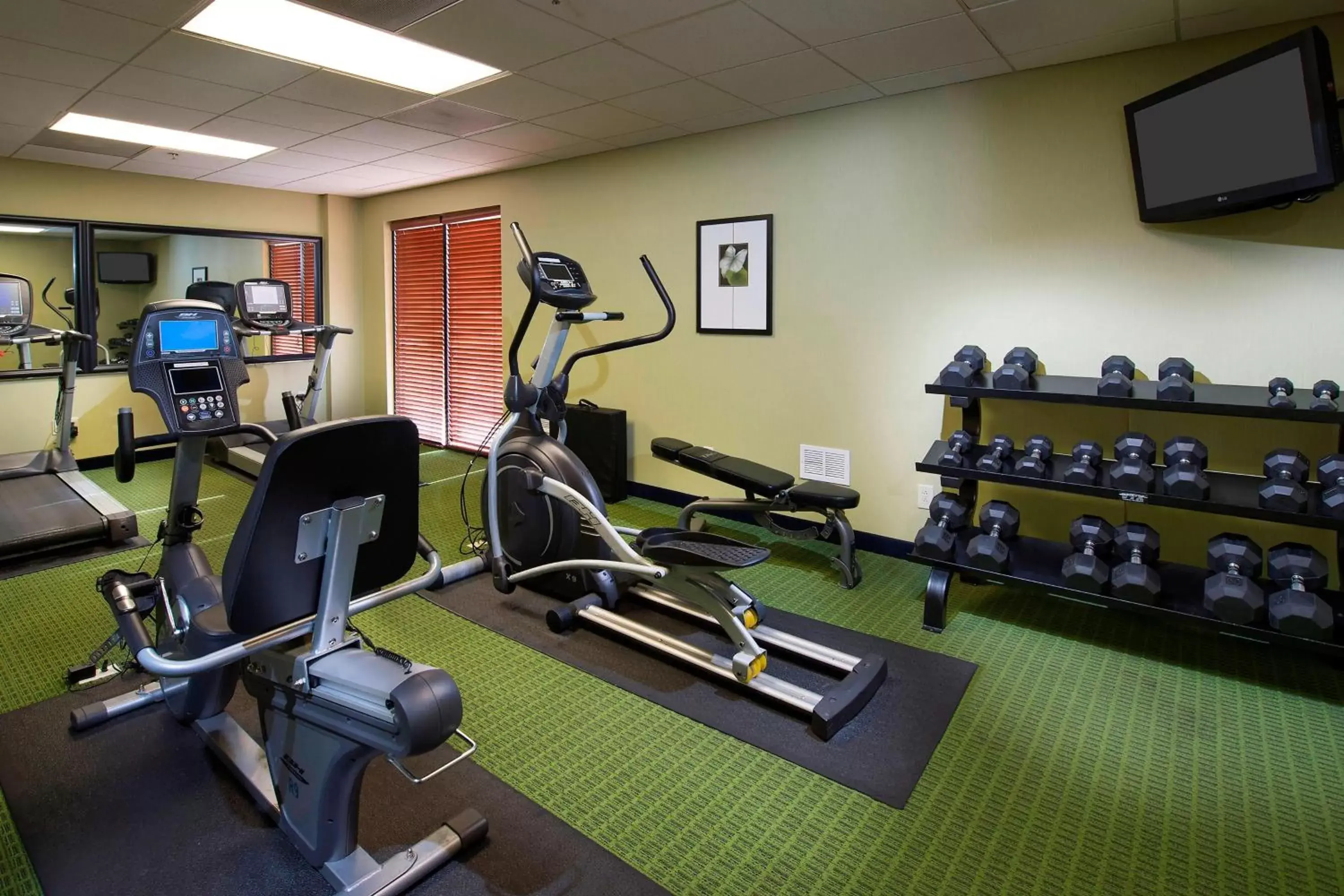 Fitness centre/facilities, Fitness Center/Facilities in Fairfield Inn & Suites by Marriott Charleston Airport/Convention Center